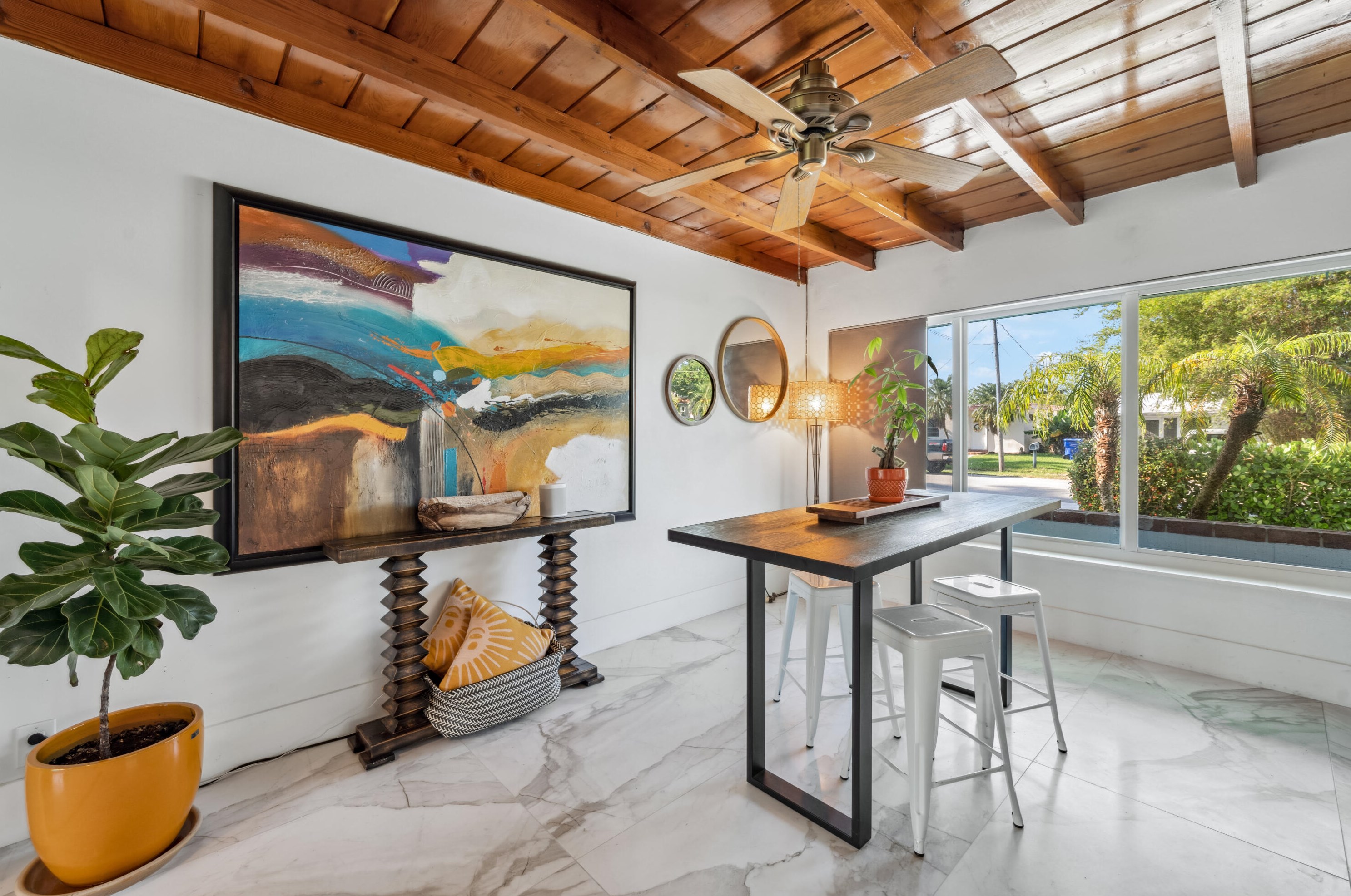 1154 Grant St, Hollywood FL  33019-3126 exterior