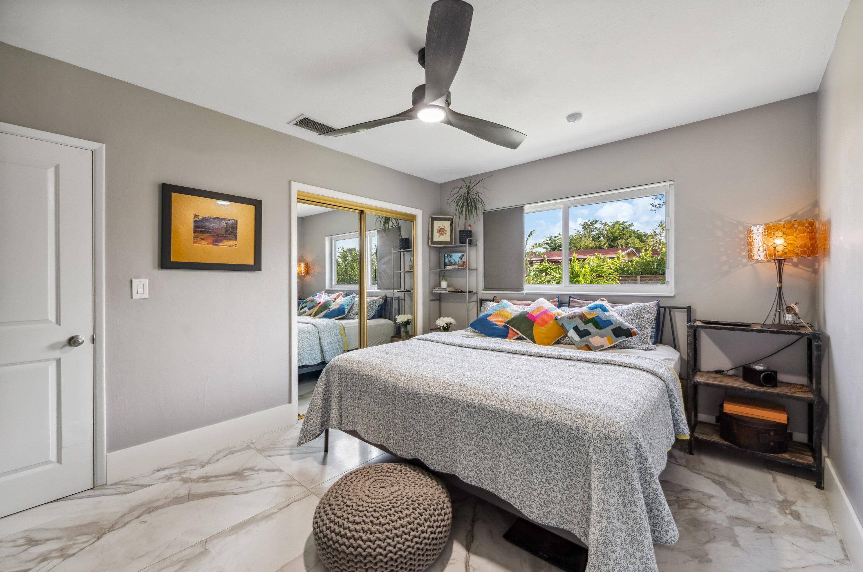 1154 Grant St, Hollywood FL  33019-3126 exterior