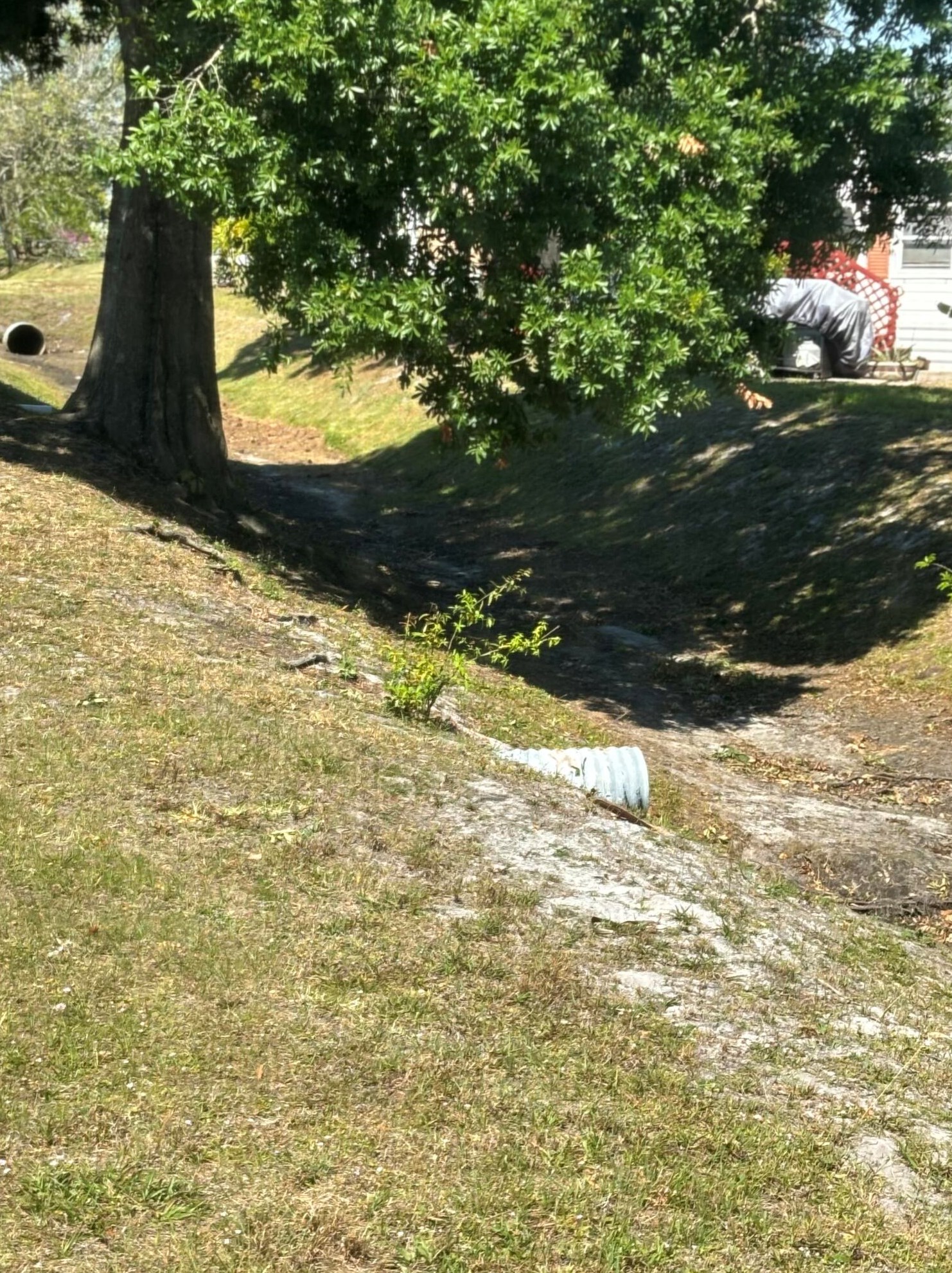 16 Hermosa Ln, Fort Pierce FL  34952-8543 exterior