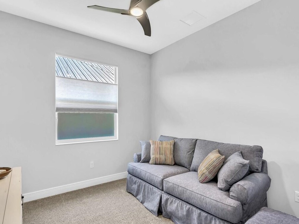 299 11 Sq, Vero Beach FL  32962-3442 exterior