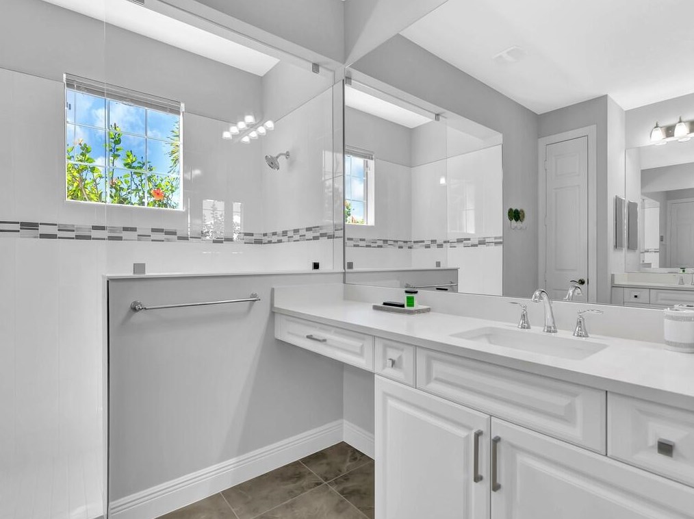 299 11 Sq, Vero Beach FL  32962-3442 exterior