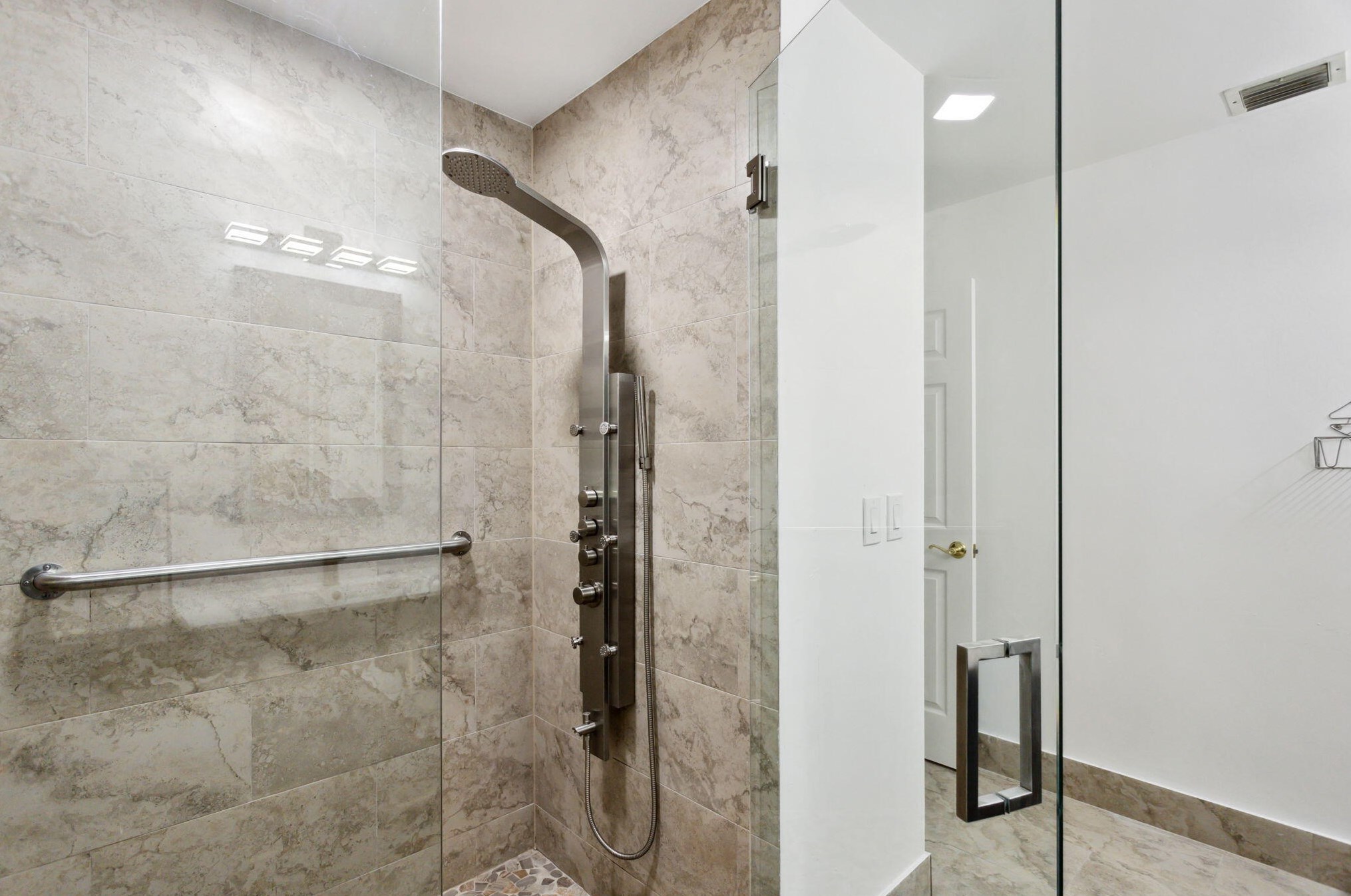 9804 El Clair Rnch Rd, Boynton Beach FL 33437-3339 exterior