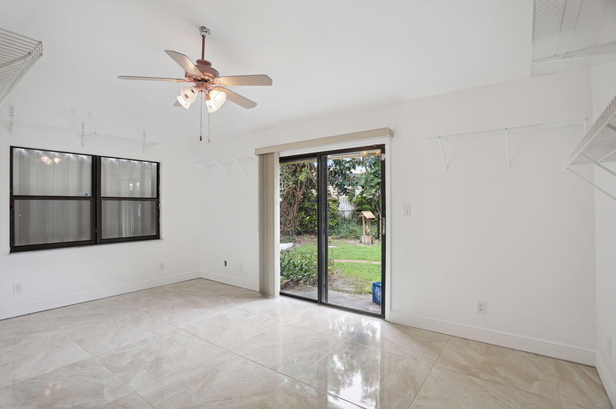 9804 El Clair Rnch Rd, Boynton Beach FL 33437-3339 exterior