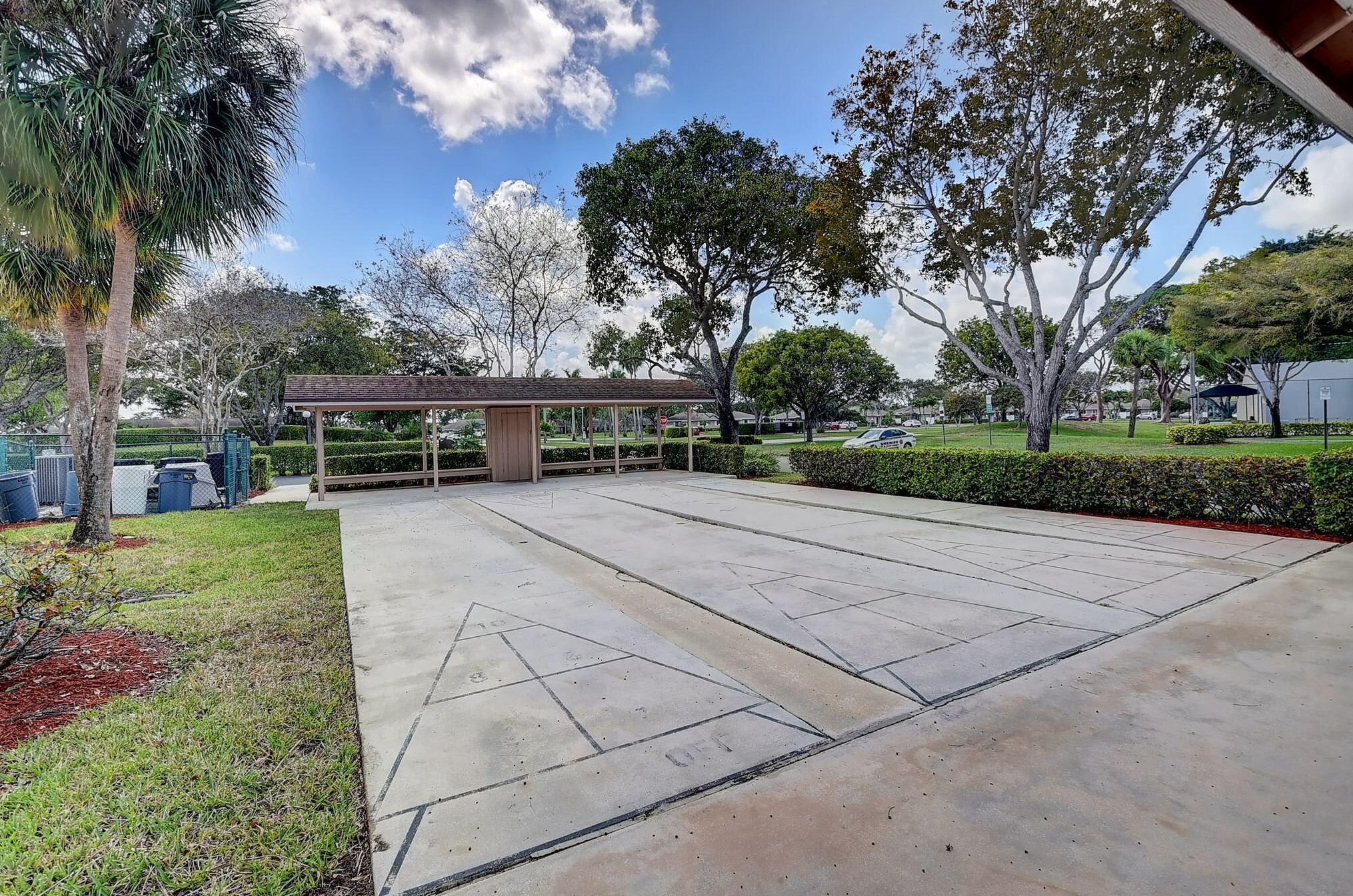 8359 Sunmeadow Ln, Boca Raton FL 33496-5172 exterior