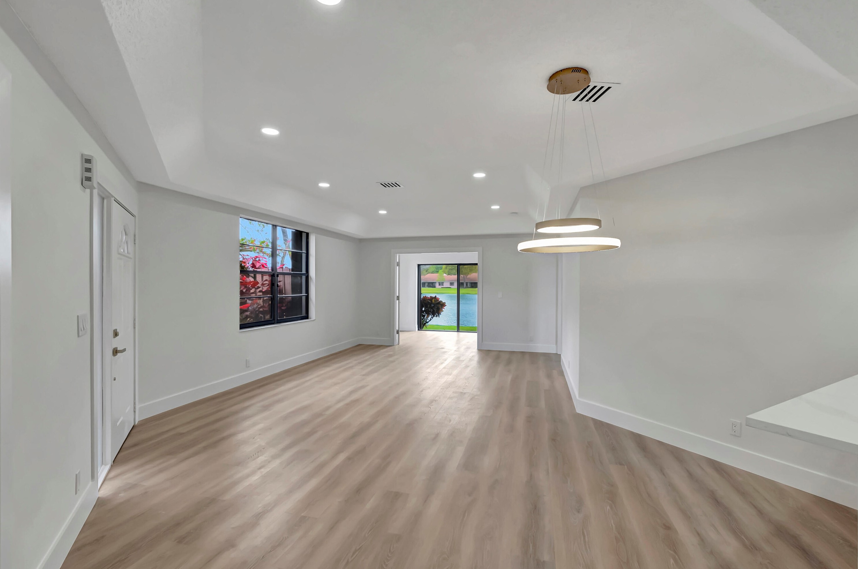 8359 Sunmeadow Ln, Boca Raton FL 33496-5172 exterior