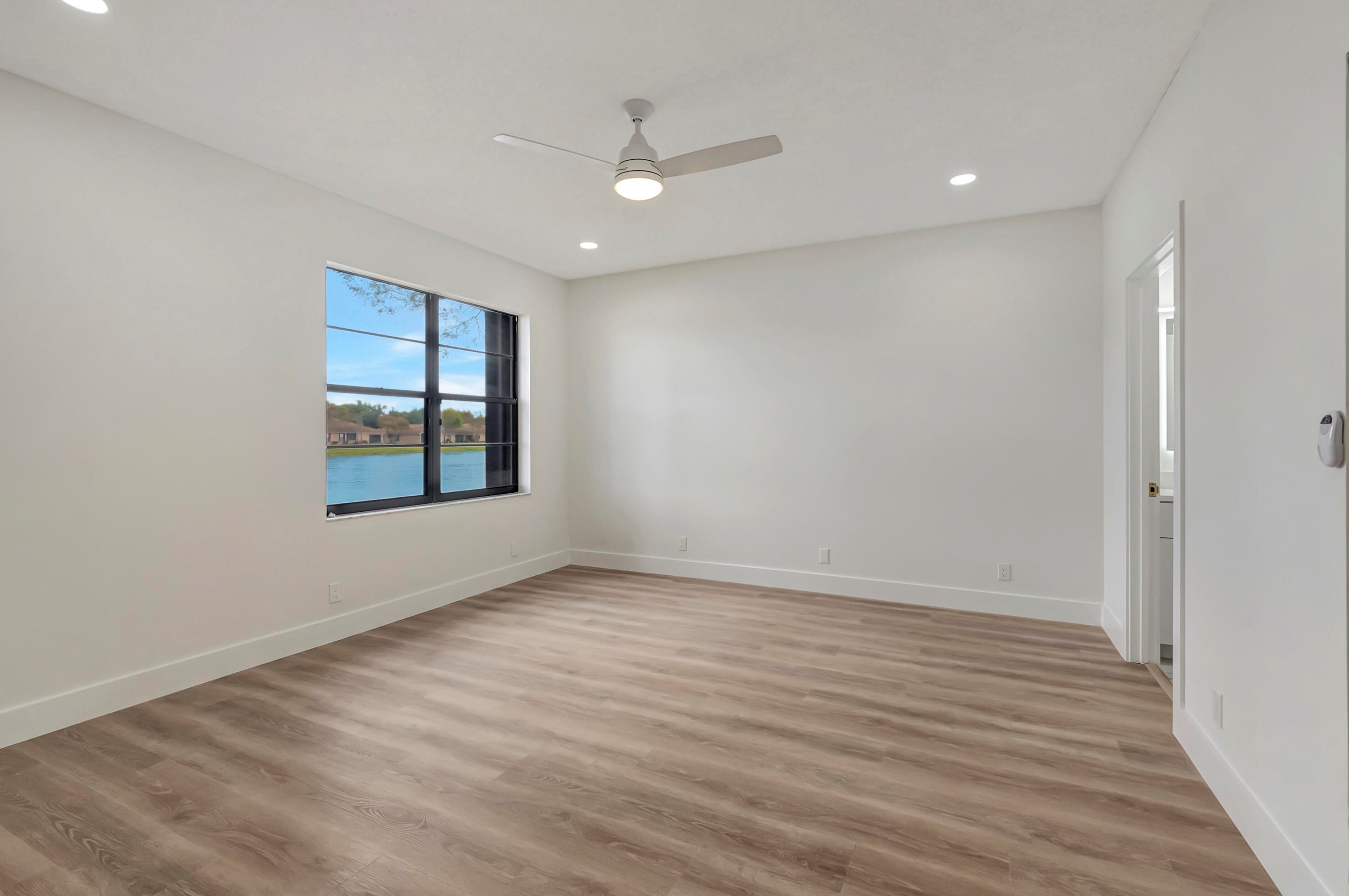 8359 Sunmeadow Ln, Boca Raton FL 33496-5172 exterior