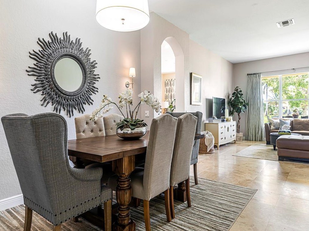 1954 Grey Falcon Cir, Vero Beach FL  32962-8608 exterior