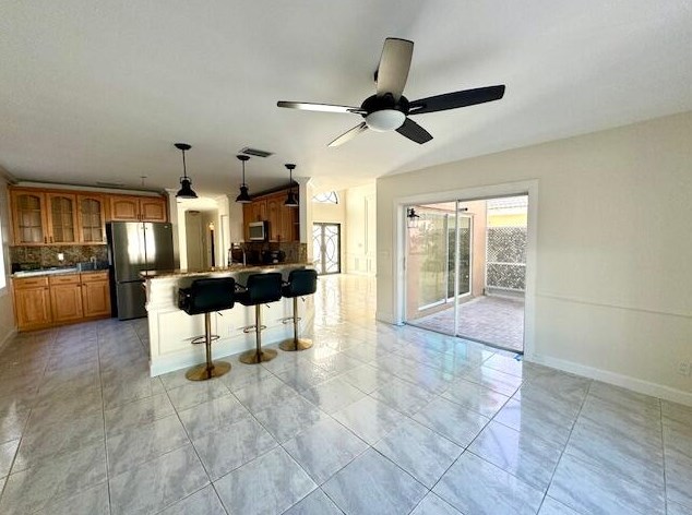 8300 Bermuda Sound Way, Boynton Beach FL  33436-1728 exterior
