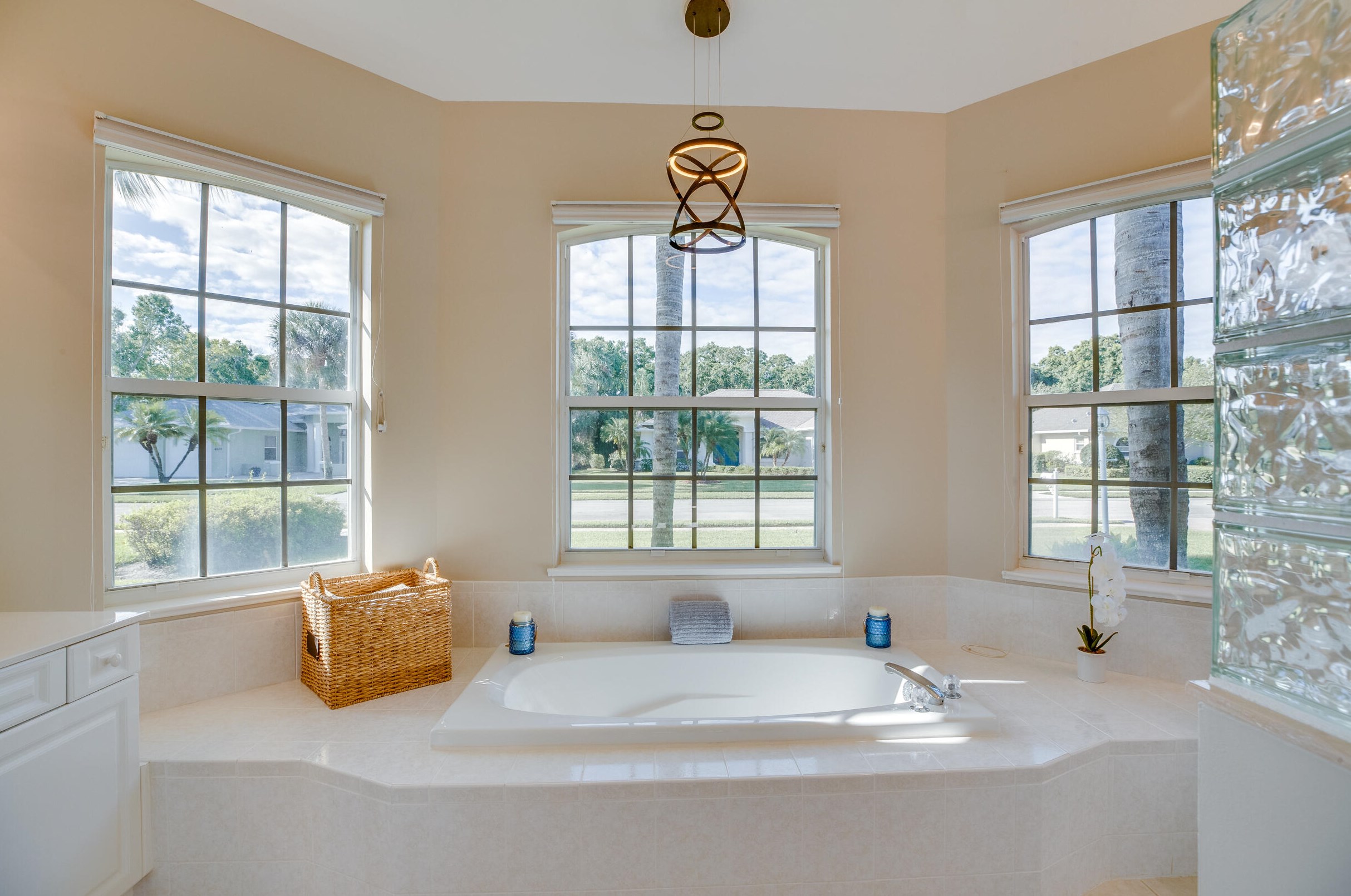 6546 35 Pl, Vero Beach FL  32966-7810 exterior