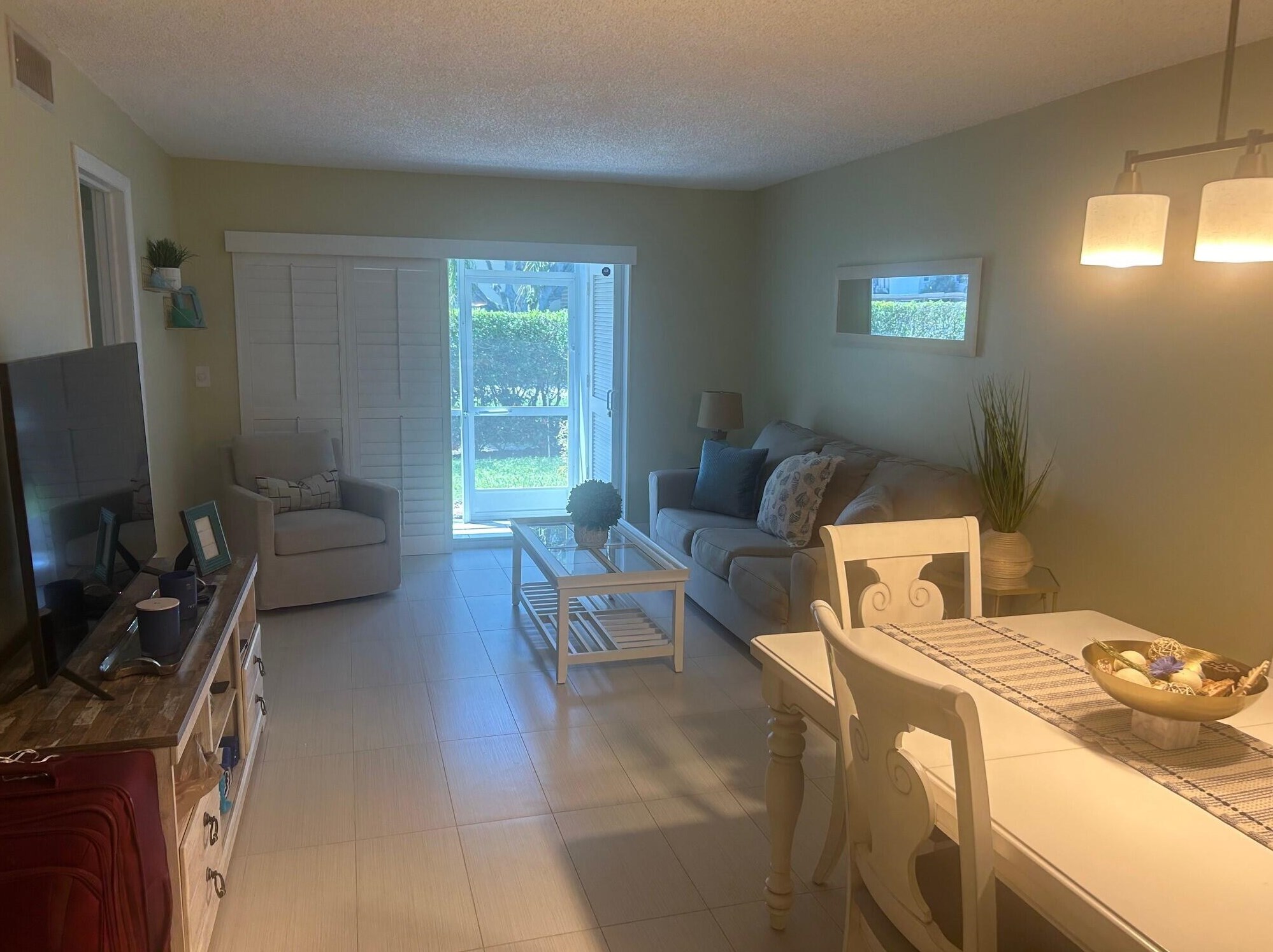 207 Tropic Isle Dr, Delray Beach FL  33483-4762 exterior