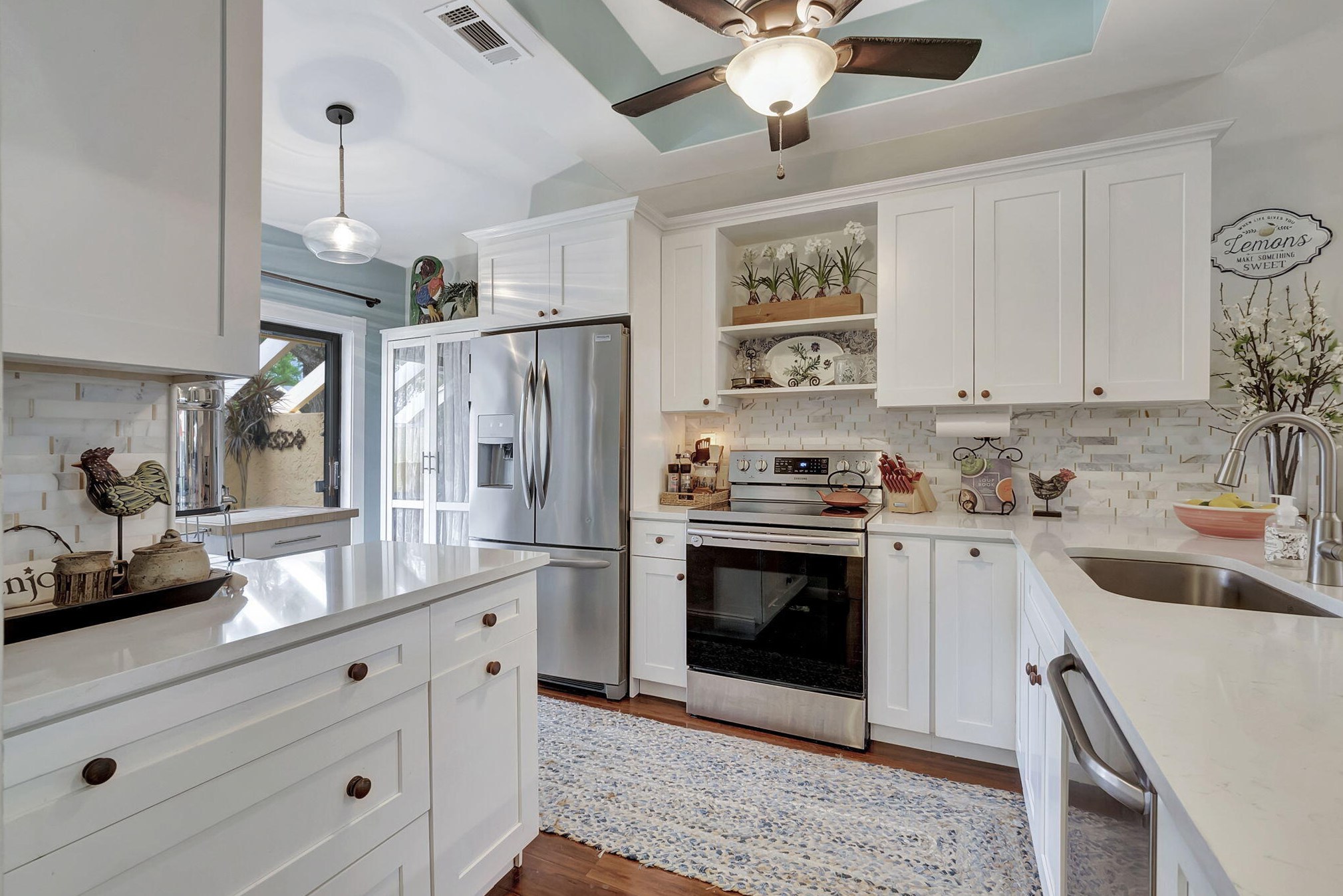 10907 Lake Front Pl, Boca Raton FL  33498-1699 exterior