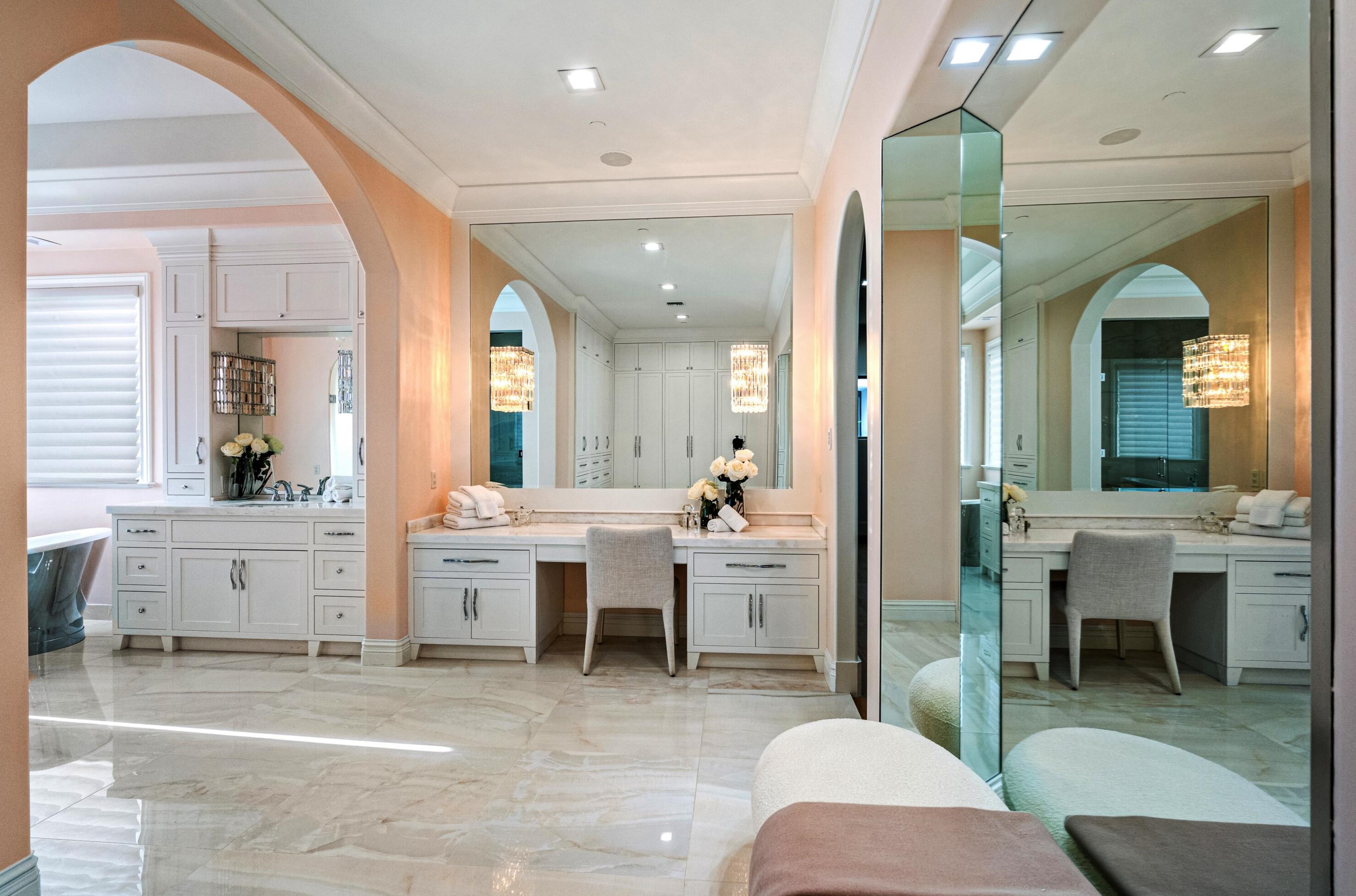 1207 Spanish Riv Rd, Boca Raton FL 33432-7706 exterior