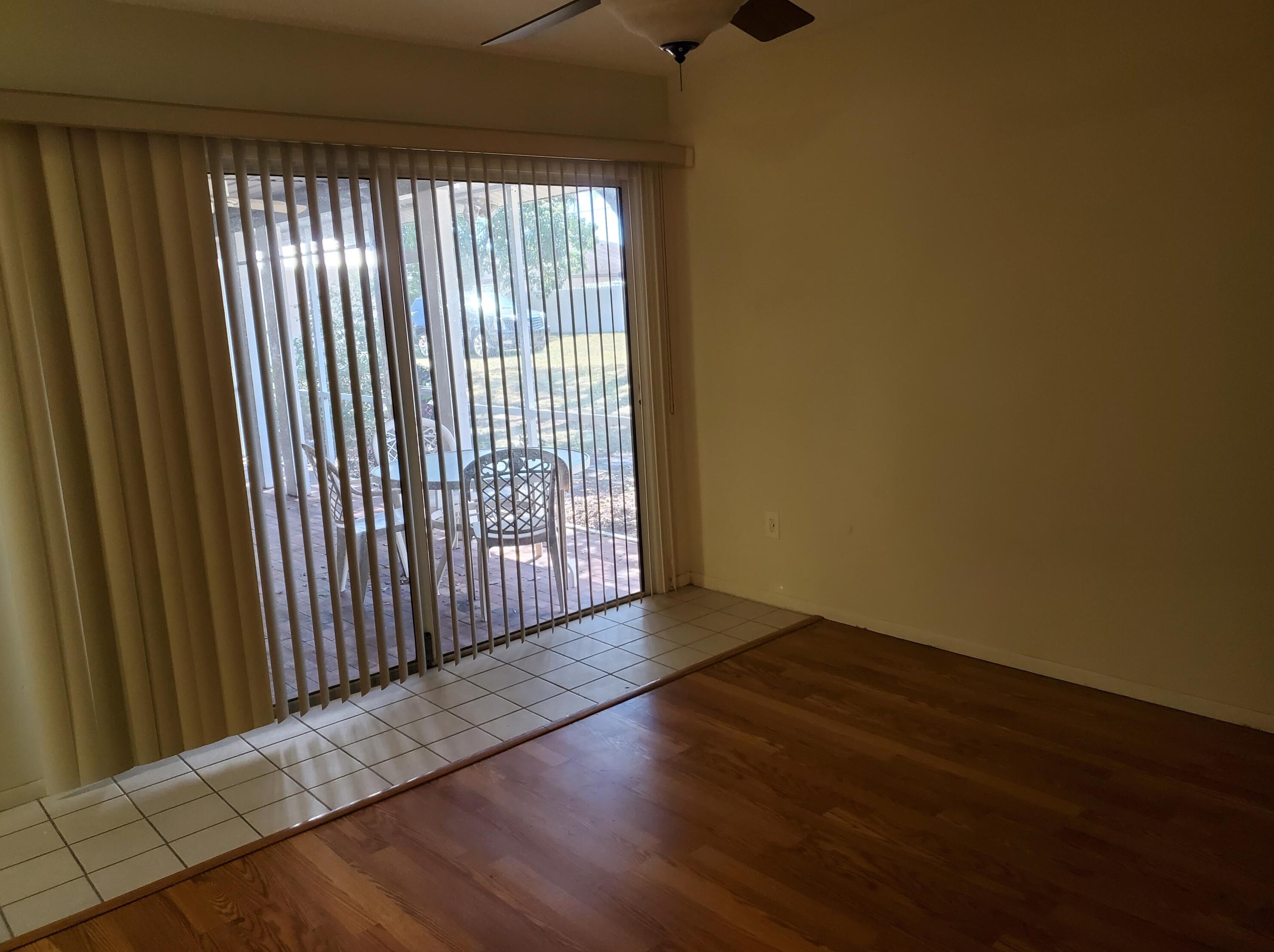 358 Curtis St, Fort Pierce FL 34983-1916 exterior