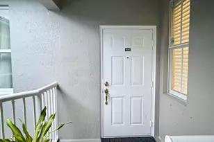 1015 Shoma Dr, Royal Palm Beach, FL 33414 - Photo 5