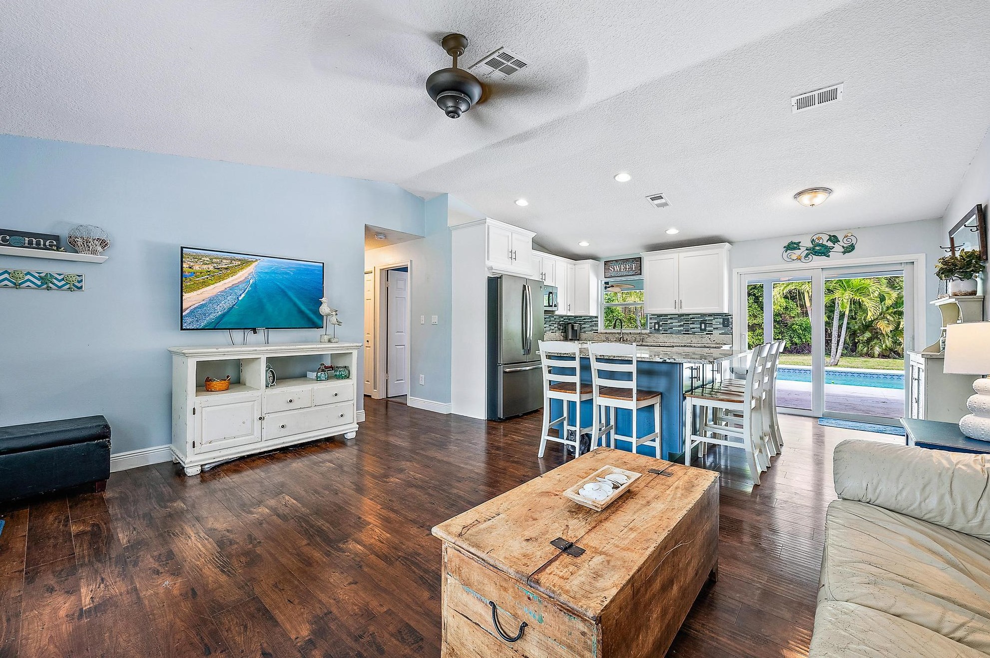 13723 158 St, Jupiter FL 33478-8516 exterior