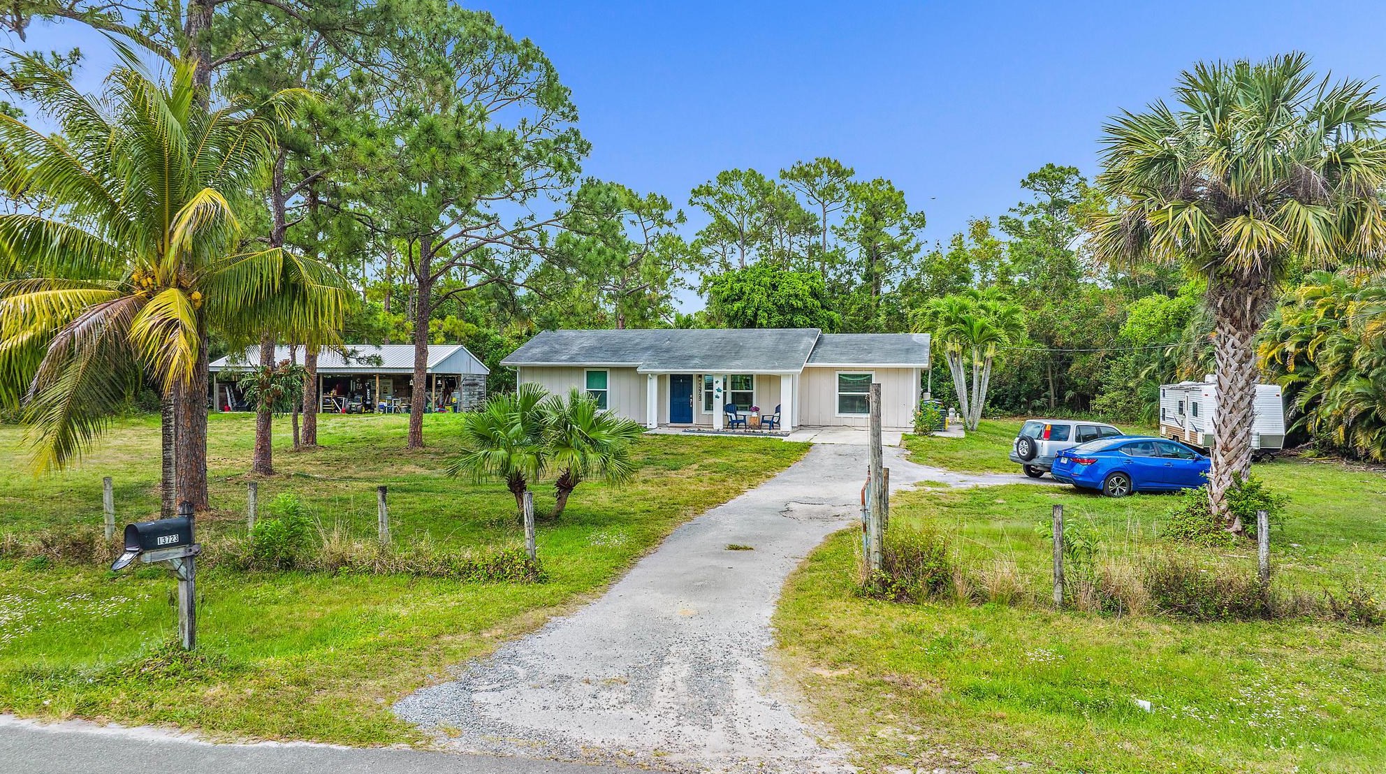 13723 158 St, Jupiter FL 33478-8516 exterior