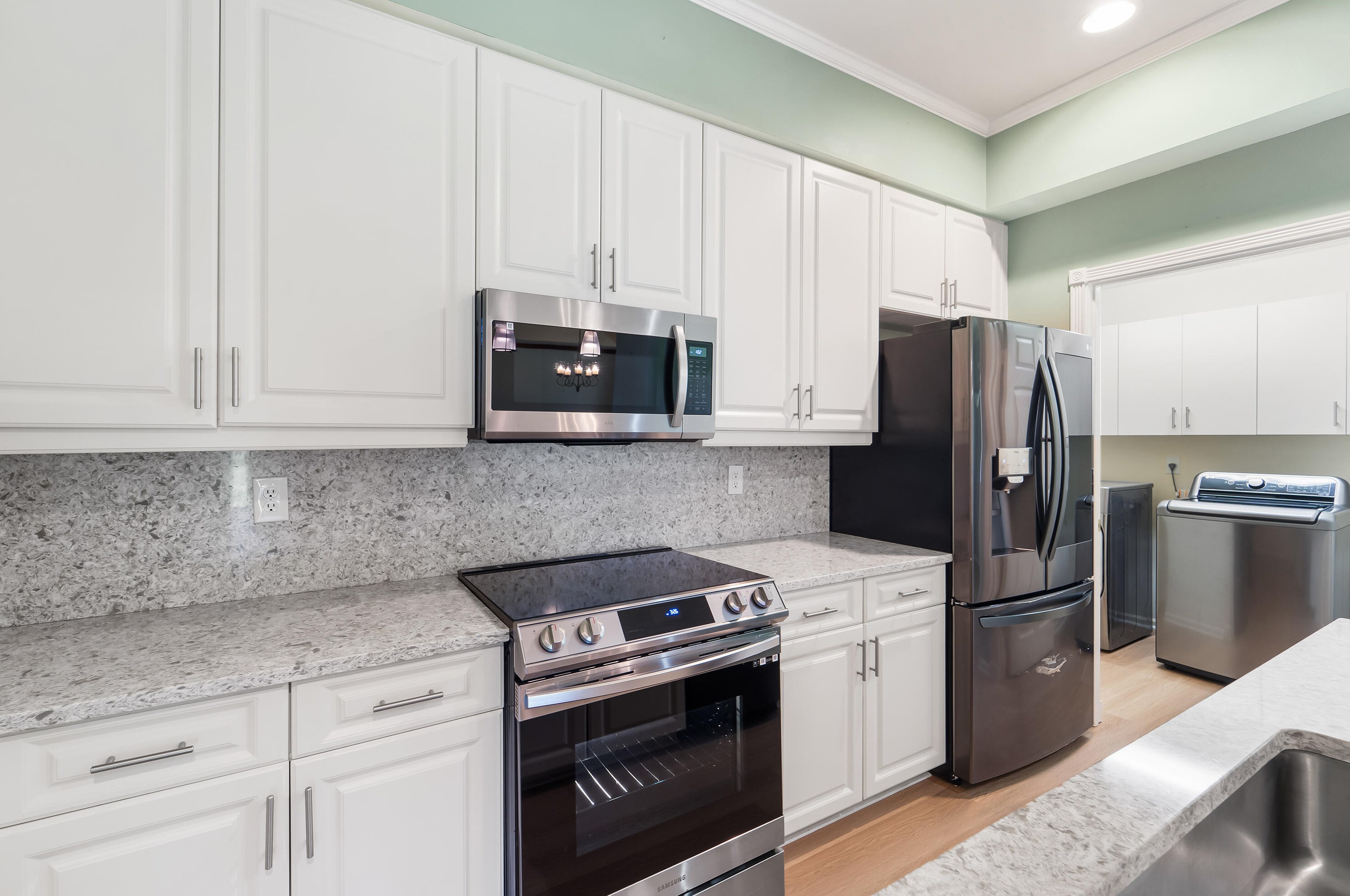 8017 Via Grande, Boynton Beach FL  33437-7522 exterior