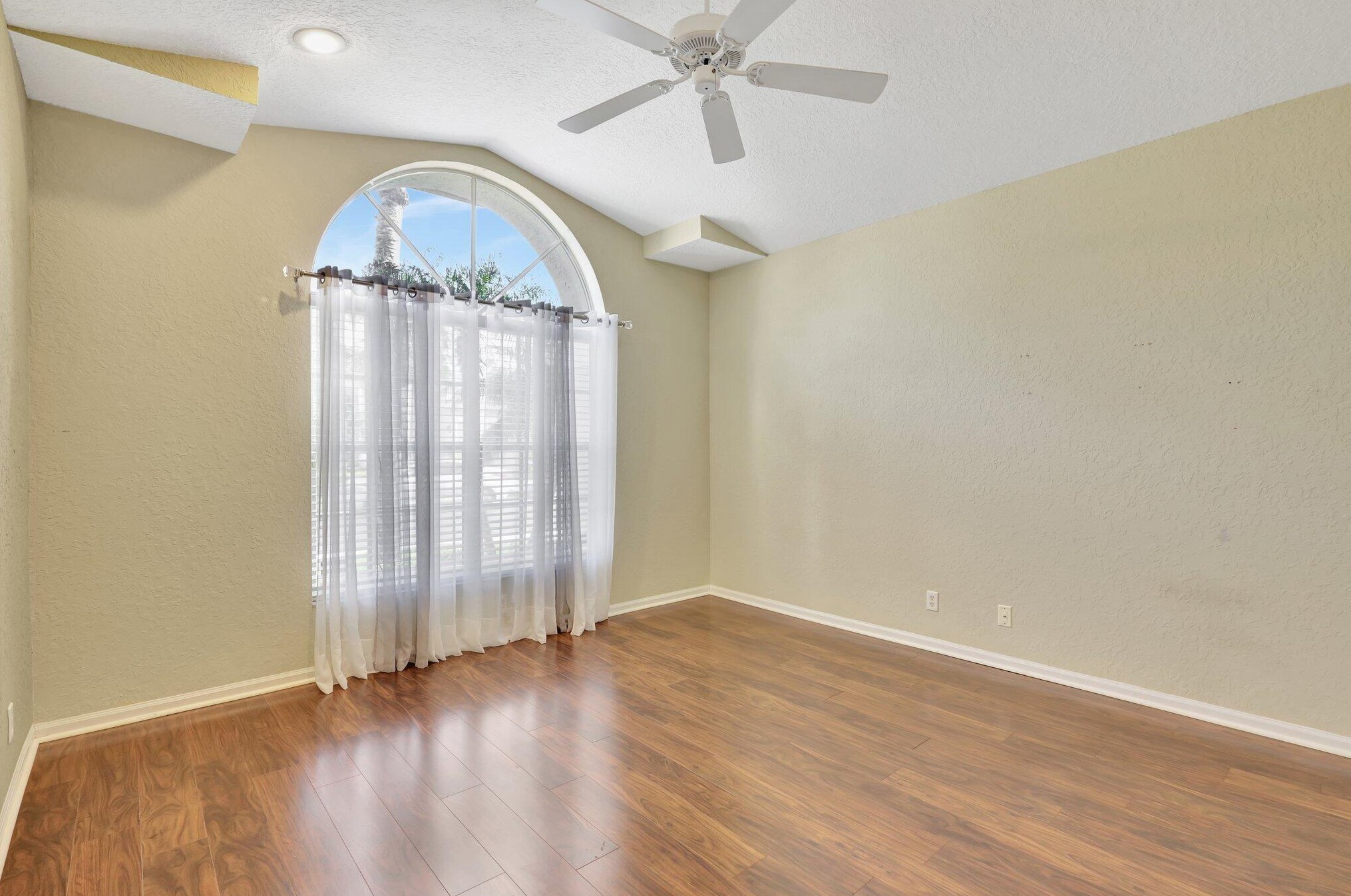 10318 Utopia Cir, Boynton Beach FL  exterior