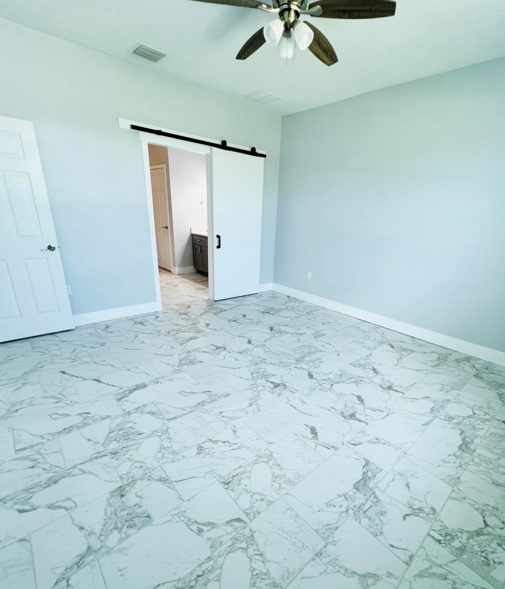 8640 7th Ln, Okeechobee FL 34974-1532 exterior