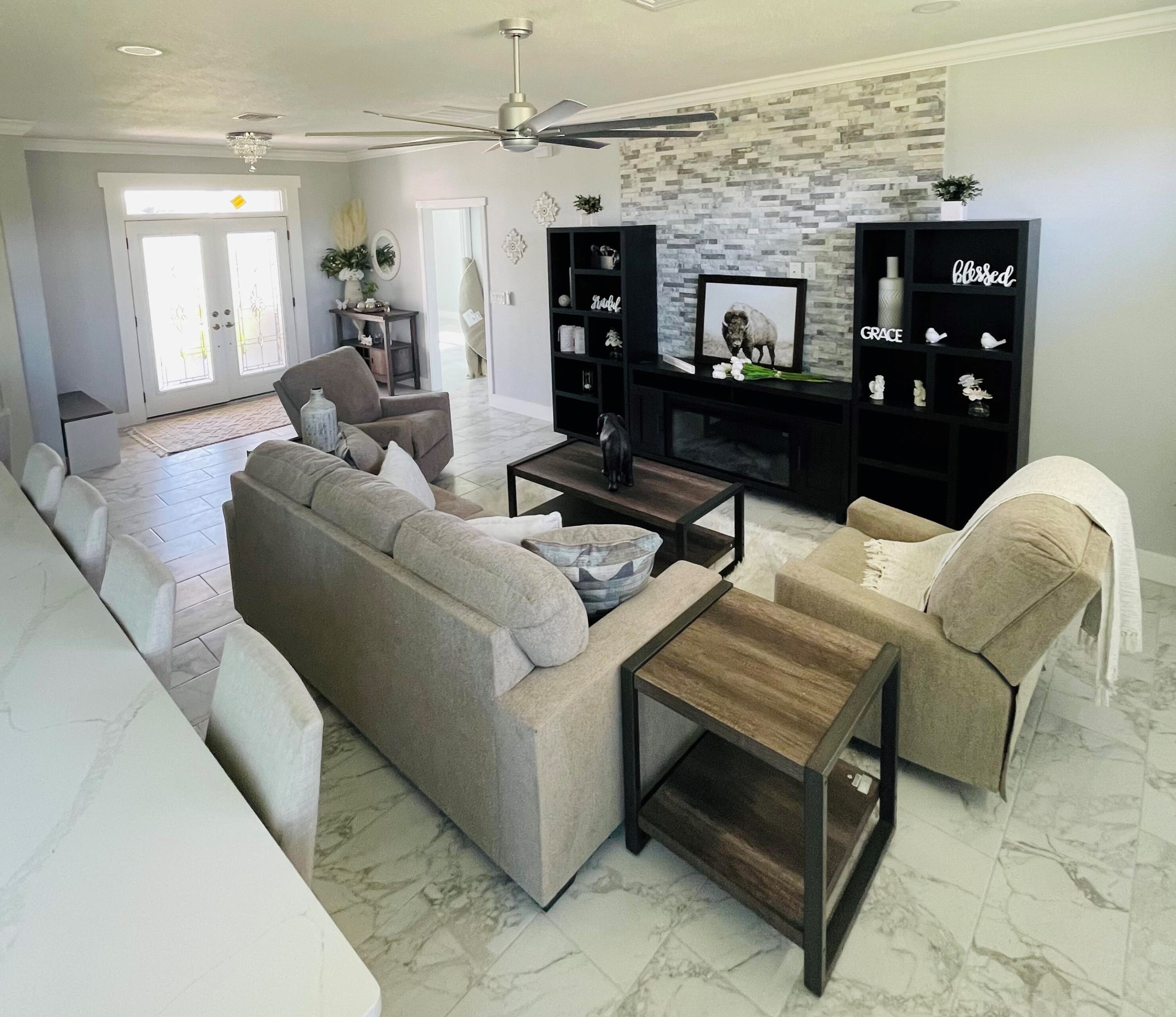 8640 7th Ln, Okeechobee FL 34974-1532 exterior