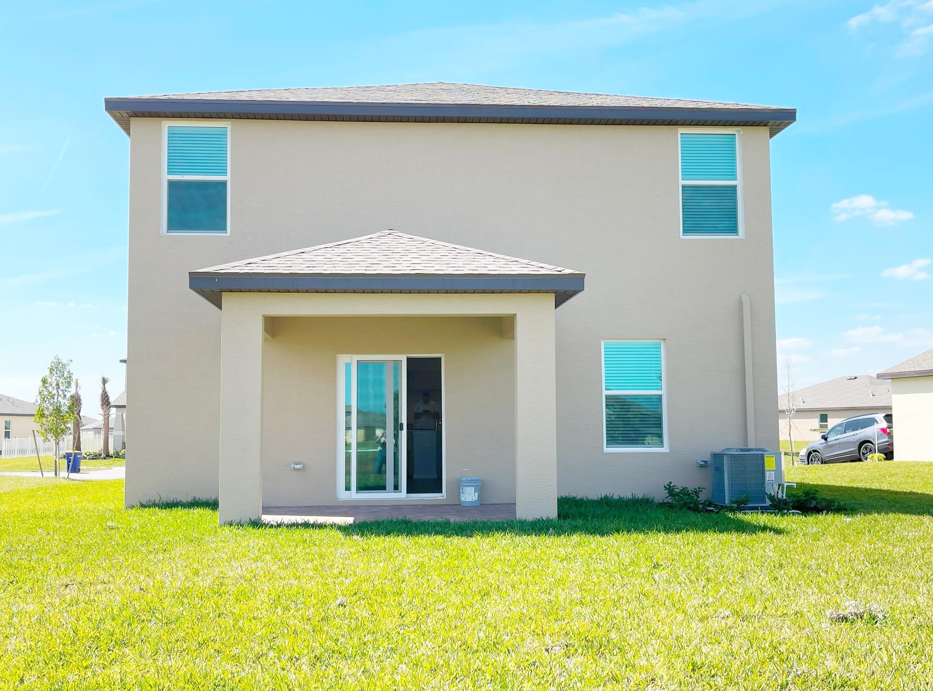 998 Bent Creek Dr, Fort Pierce FL 34947-1332 exterior