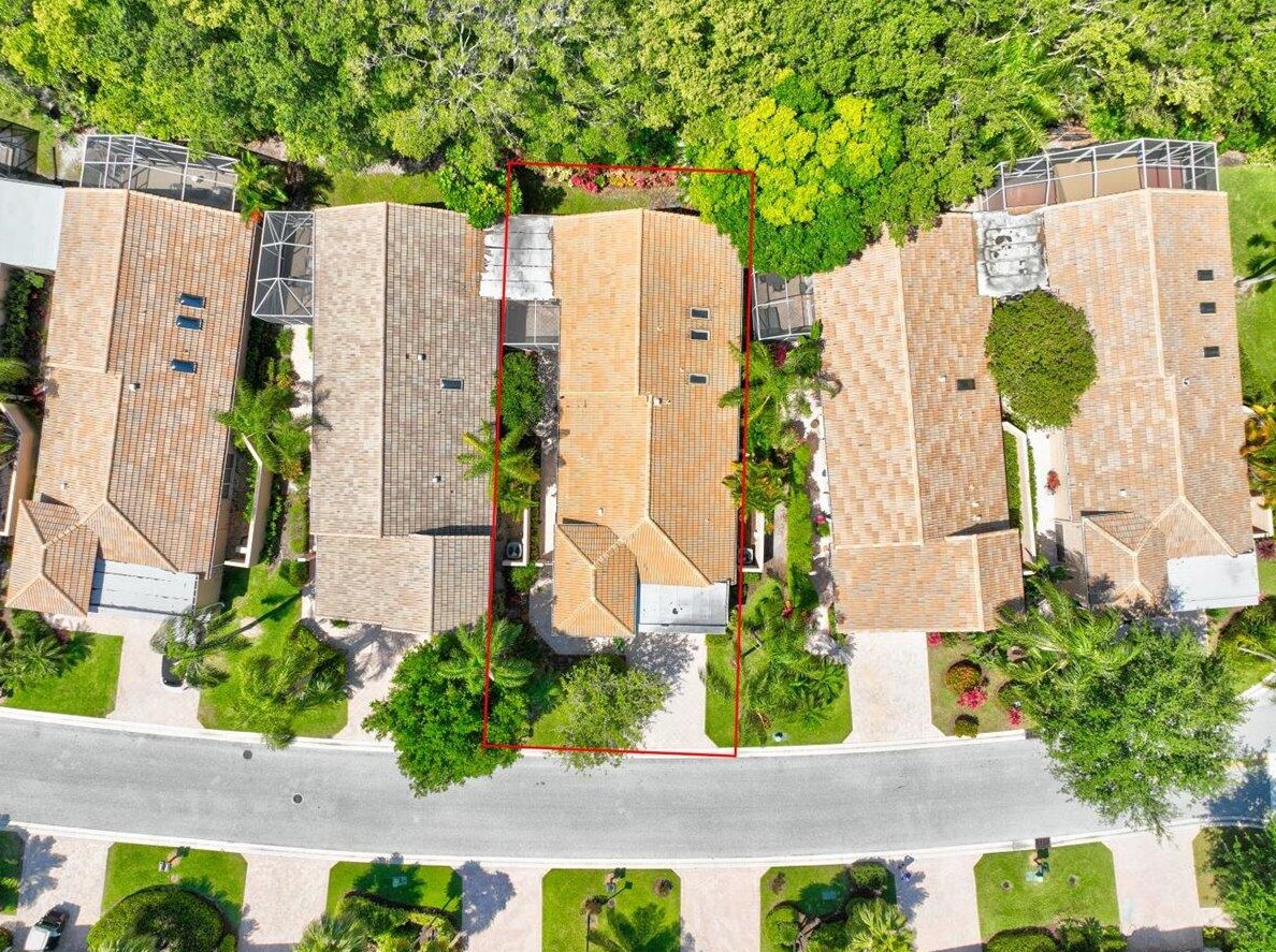 4518 Carlton Golf Dr, Lake Worth FL 33449-8134 exterior