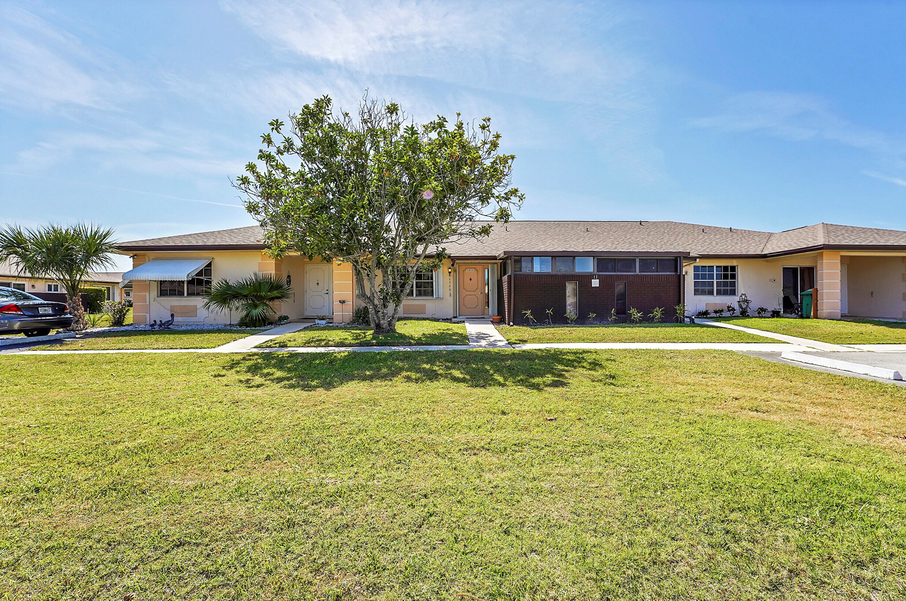 5835 Dream Ct, Fort Pierce FL 34982-3956 exterior