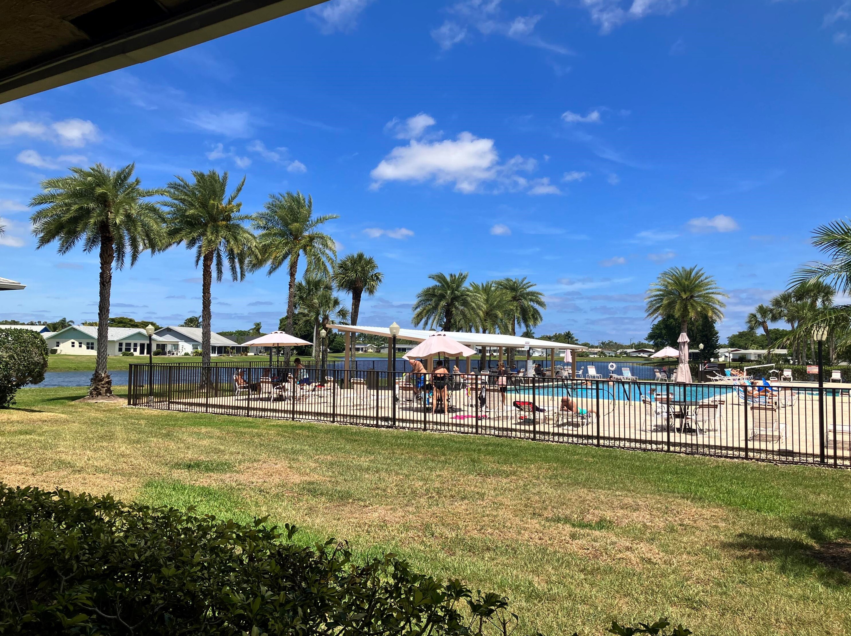 5197 Nicholas Dr, West Palm Beach FL  33417-1014 exterior