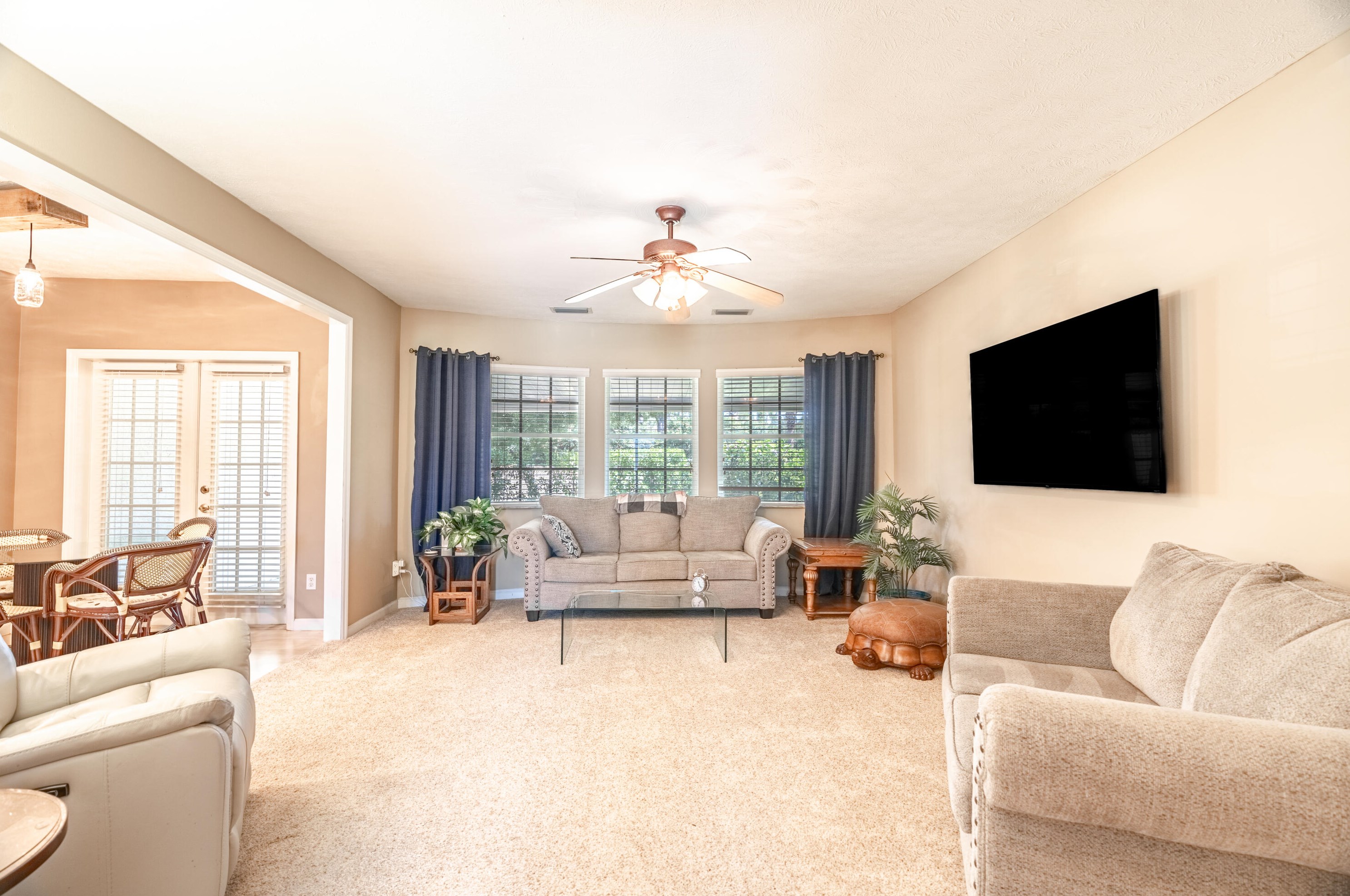 1641 Janette Ave, Fort Pierce FL 34953-1219 exterior