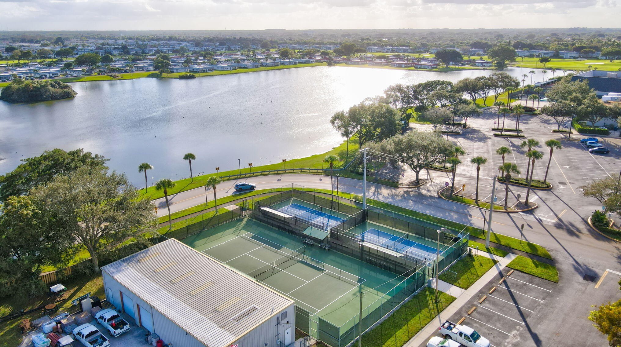 217 Saxony, Delray Beach FL  33446-1845 exterior