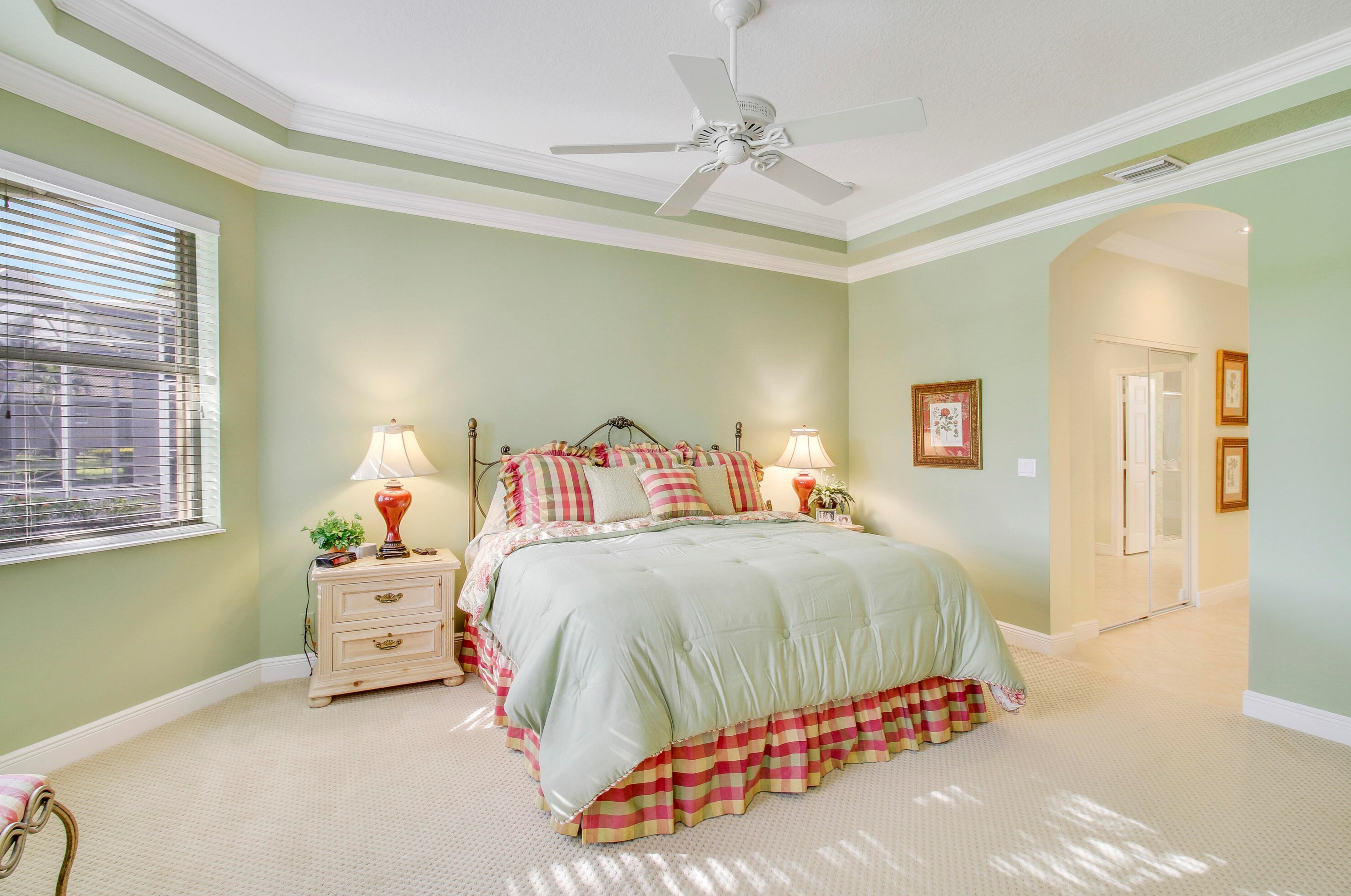 6694 Murano Way, Lake Worth FL  33467-4615 exterior