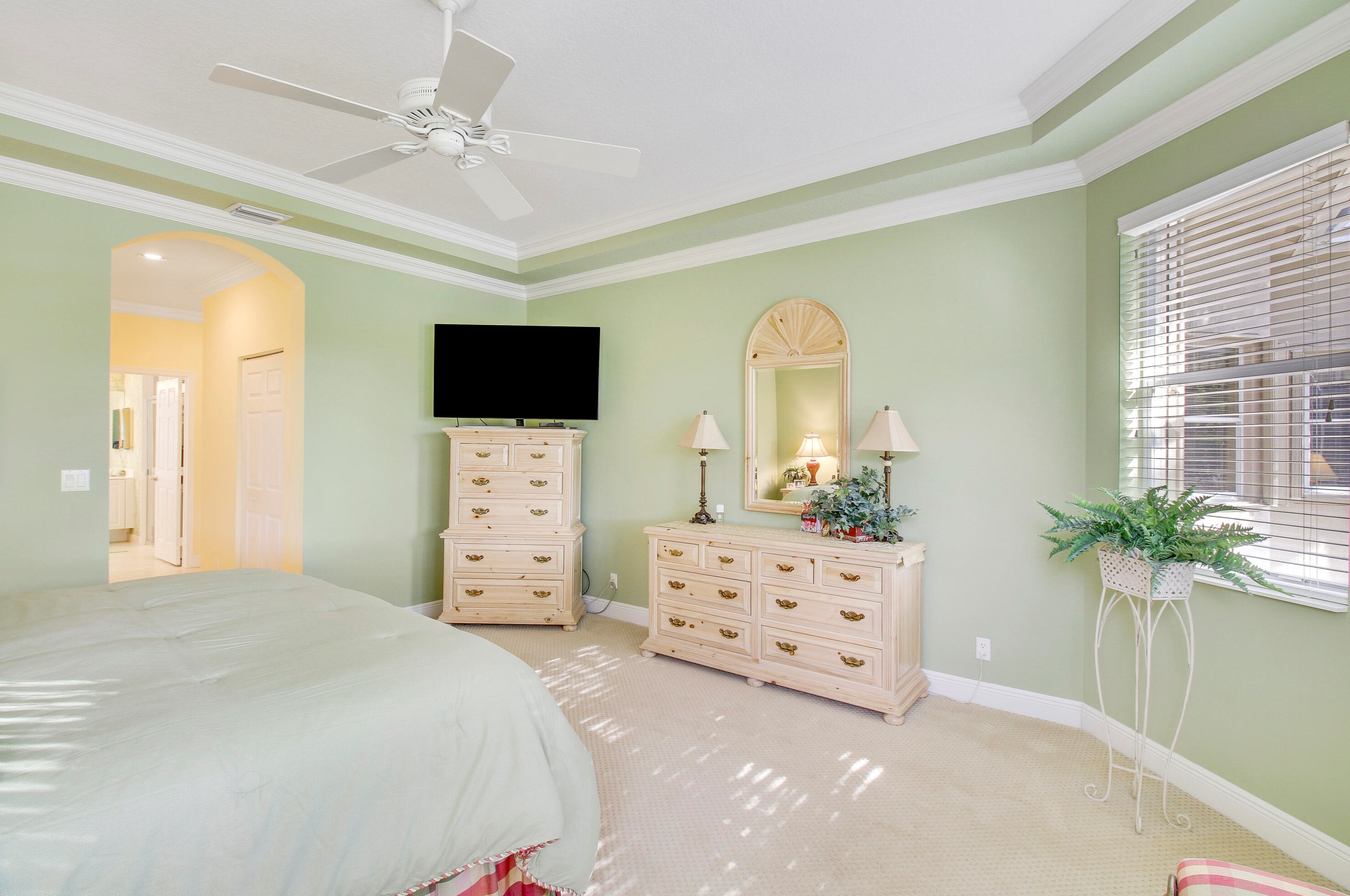 6694 Murano Way, Lake Worth FL  33467-4615 exterior