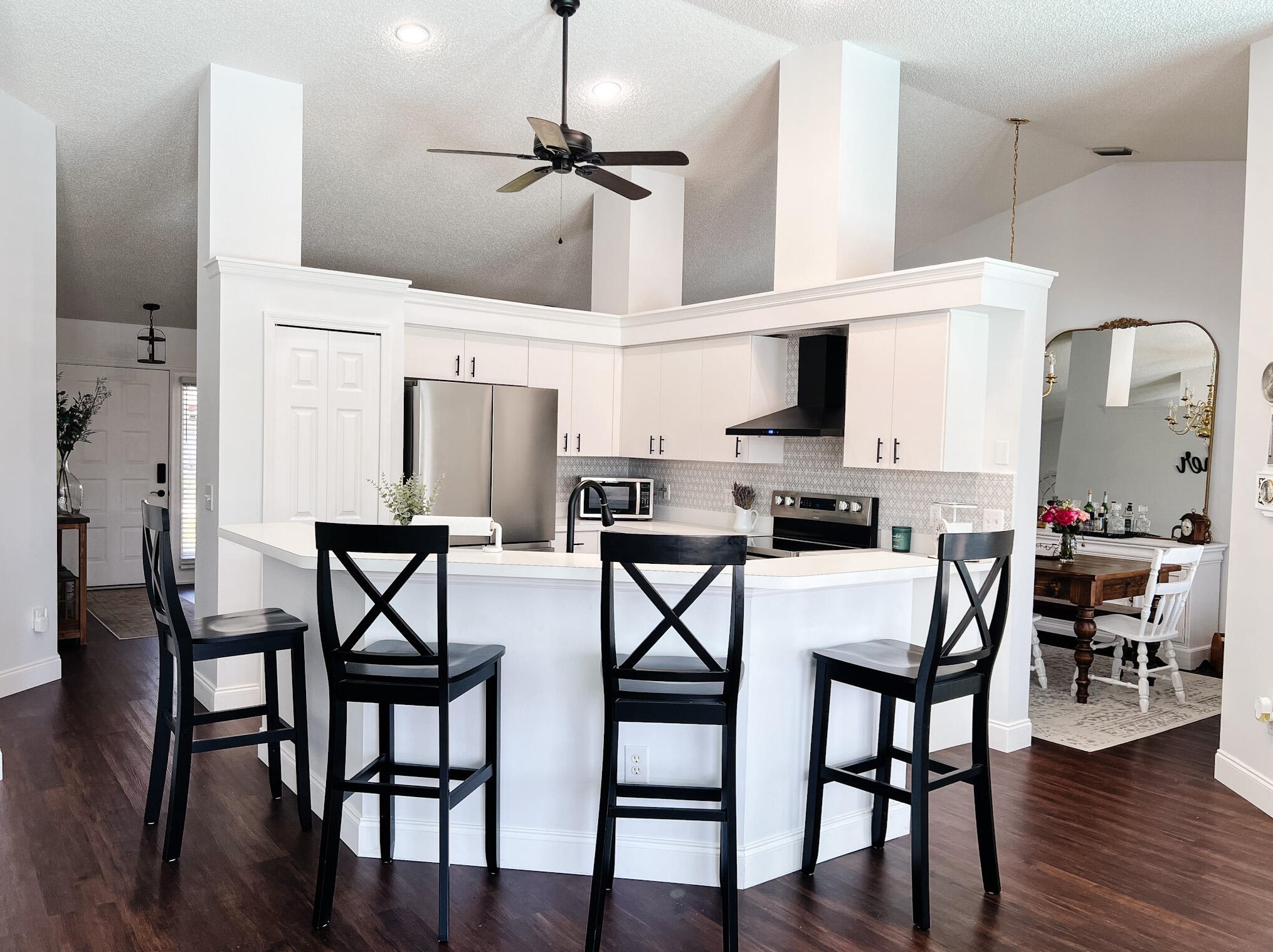 362 Carter Ave, Fort Pierce FL 34983-2998 exterior