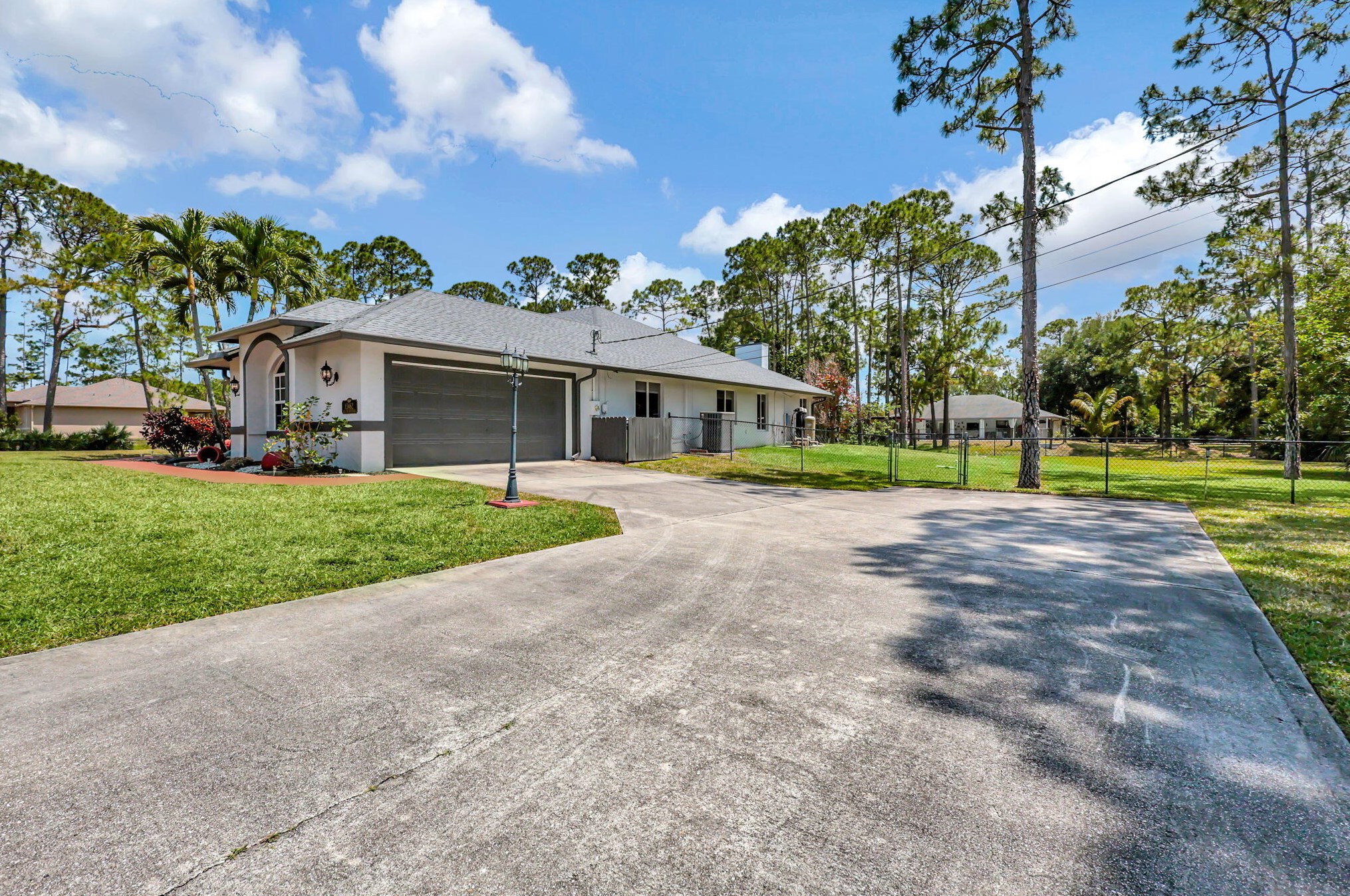 13462 Ky Lime Blvd, Town Of Loxahatchee Groves FL  33470-3098 exterior