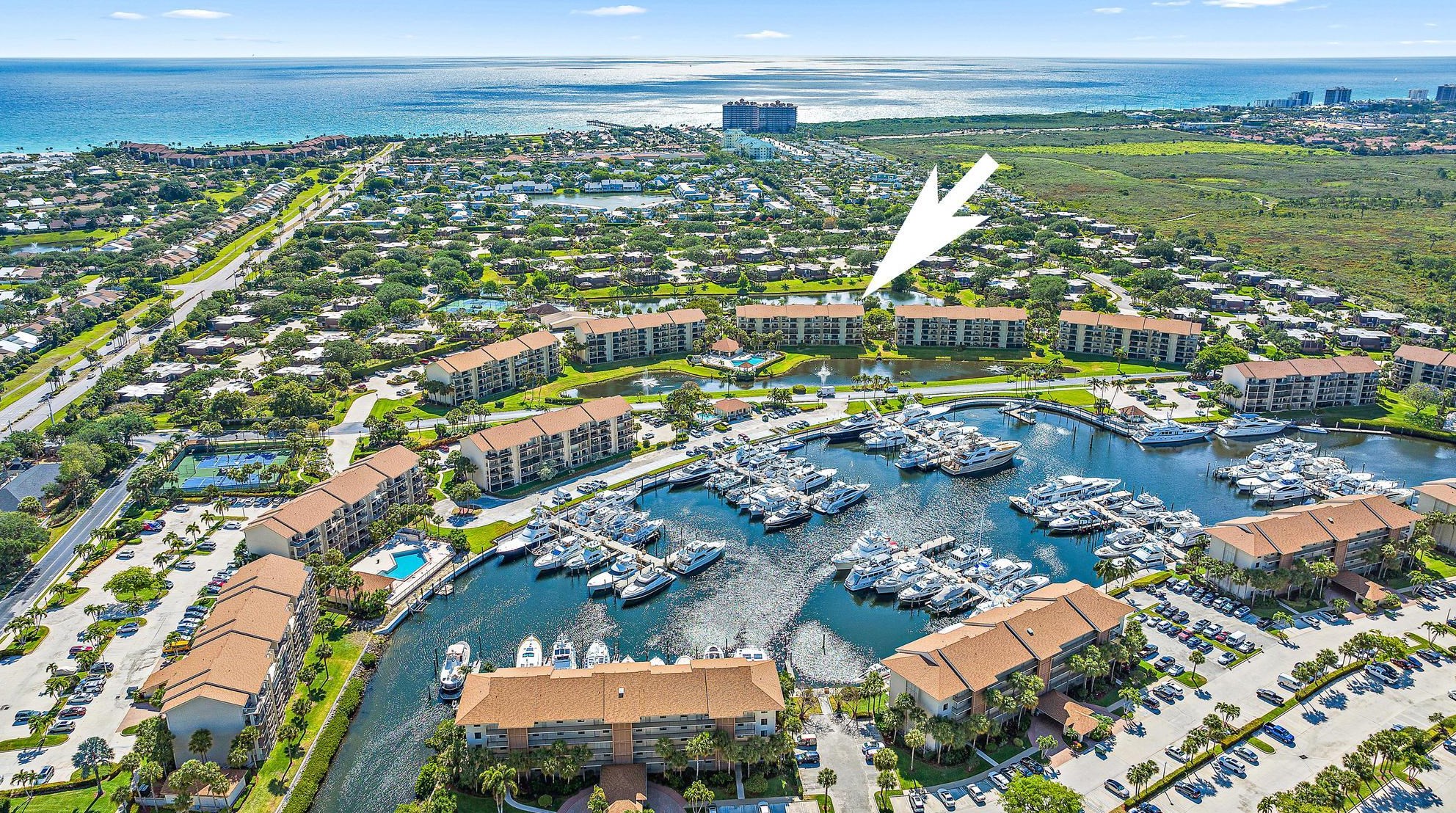 701 Seafarer Cir, Jupiter FL  33477-9042 exterior