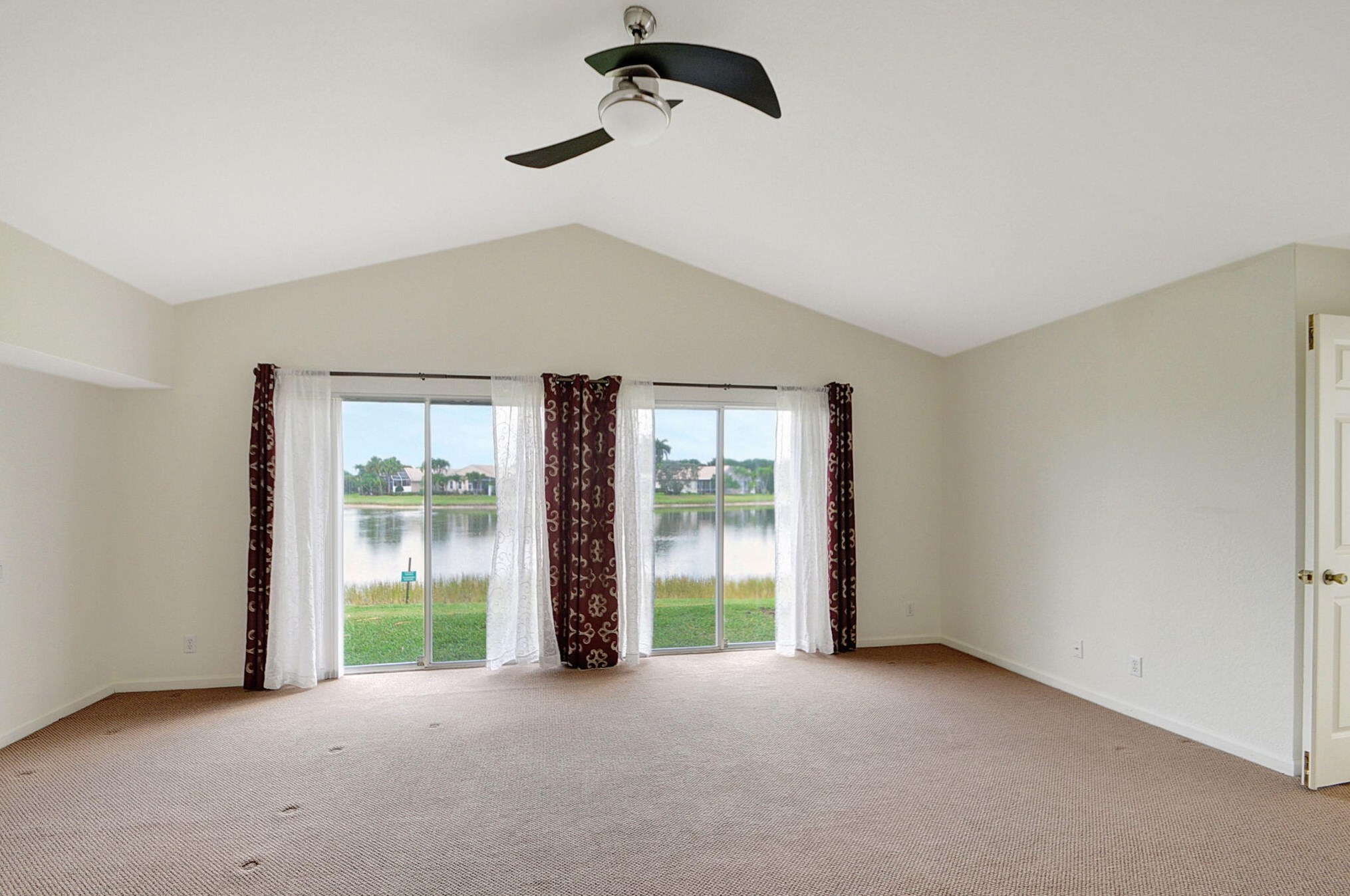 6194 Bay Is Dr, Boynton Beach FL 33437-4113 exterior