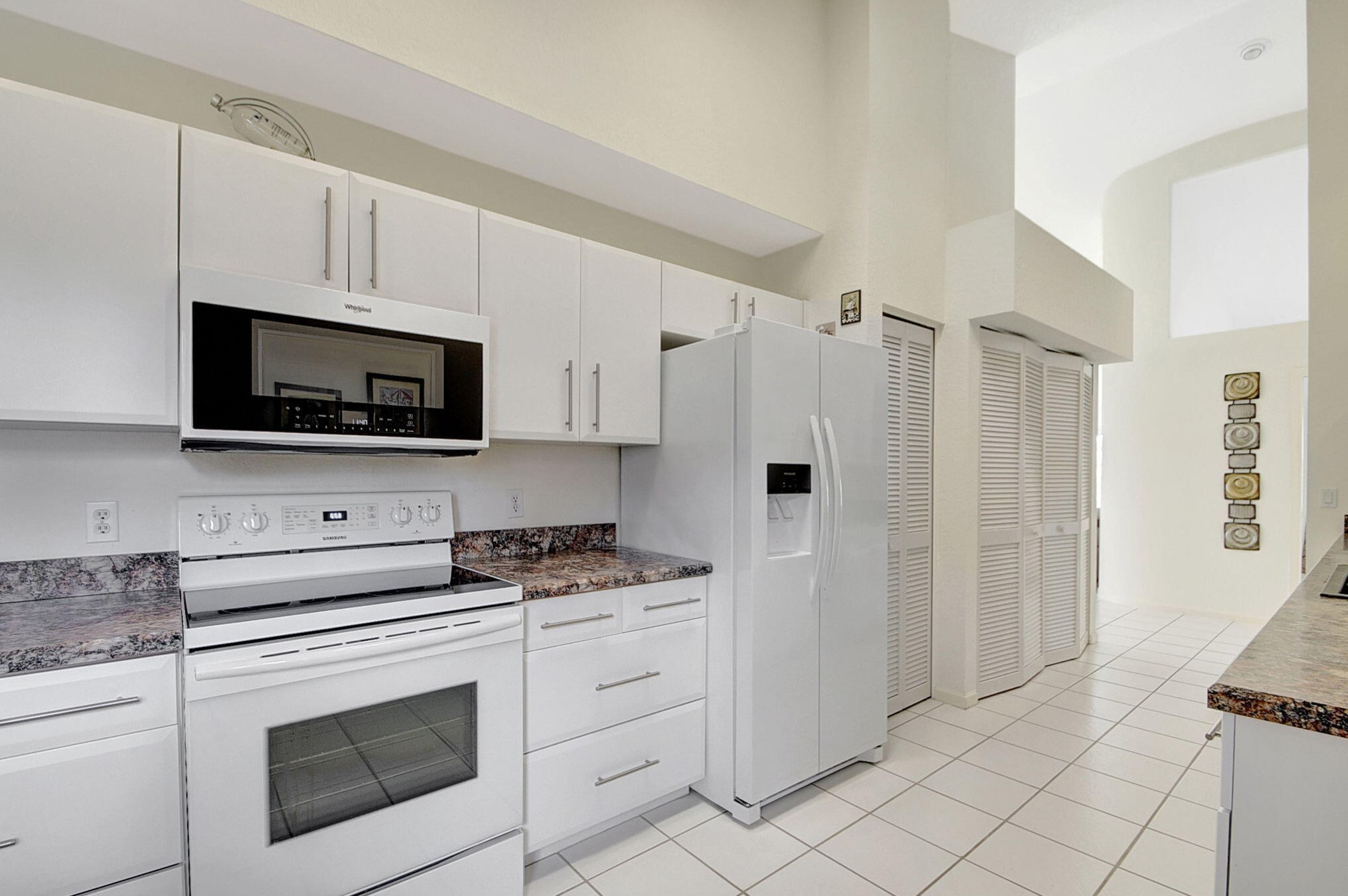 6194 Bay Is Dr, Boynton Beach FL 33437-4113 exterior