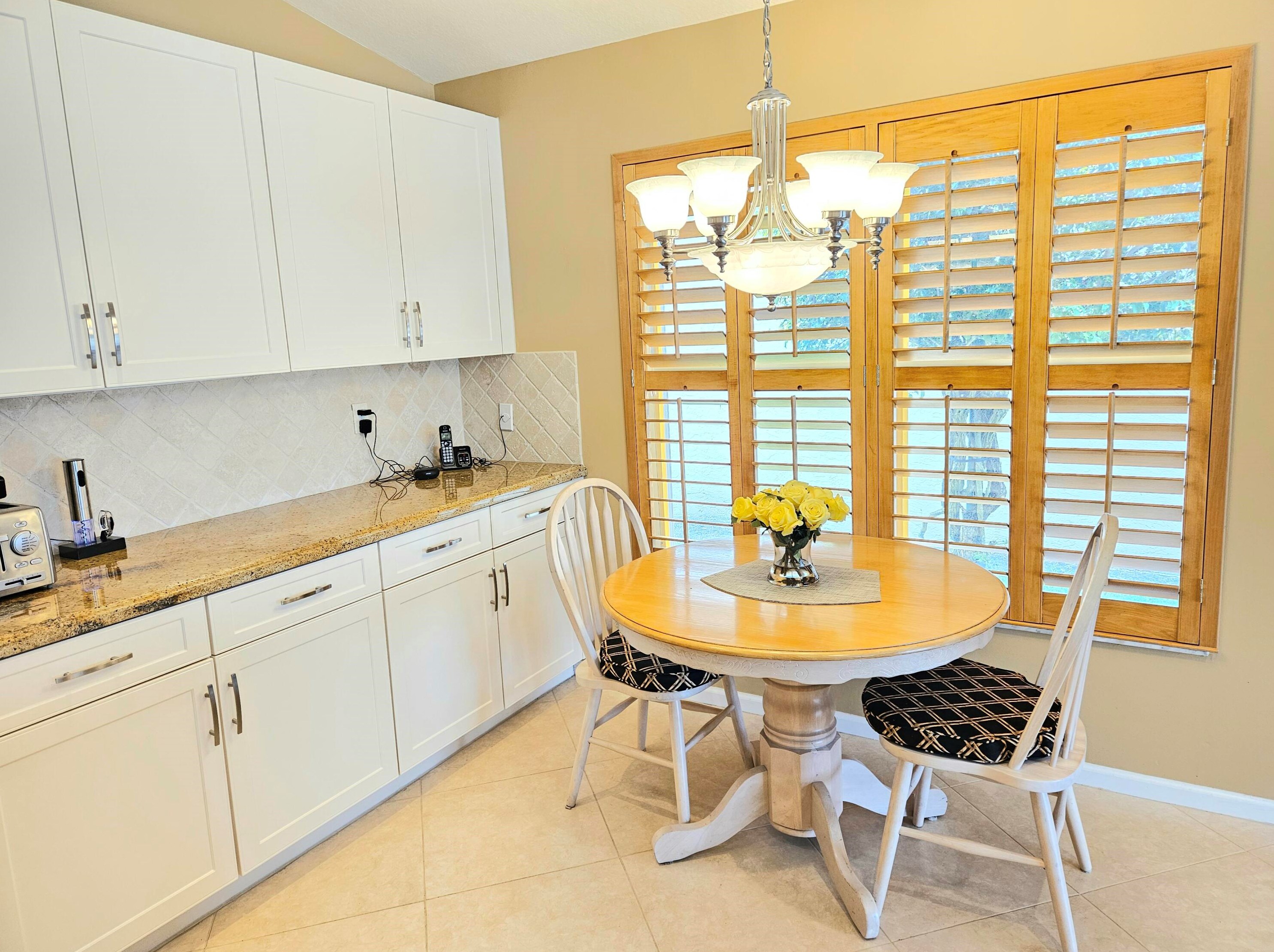 7554 Las Cruces Ct, Boynton Beach FL 33437-6645 exterior