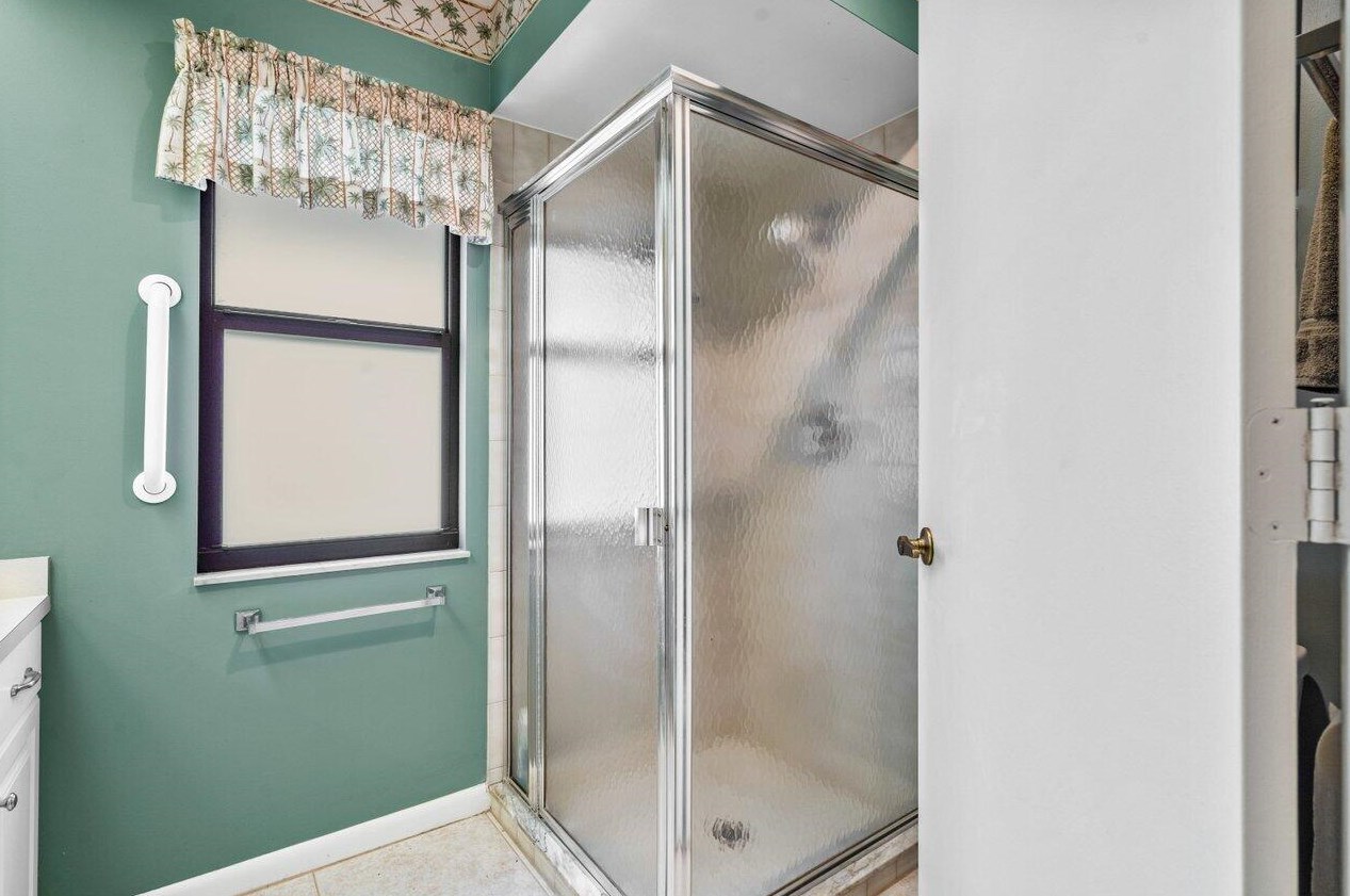 8161 Eaglewood Way, Hobe Sound FL 33455-7655 exterior