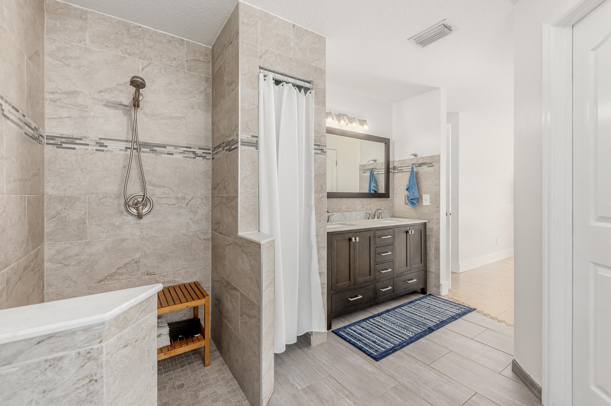 1937 Mantua St, Fort Pierce FL  34952-6736 exterior