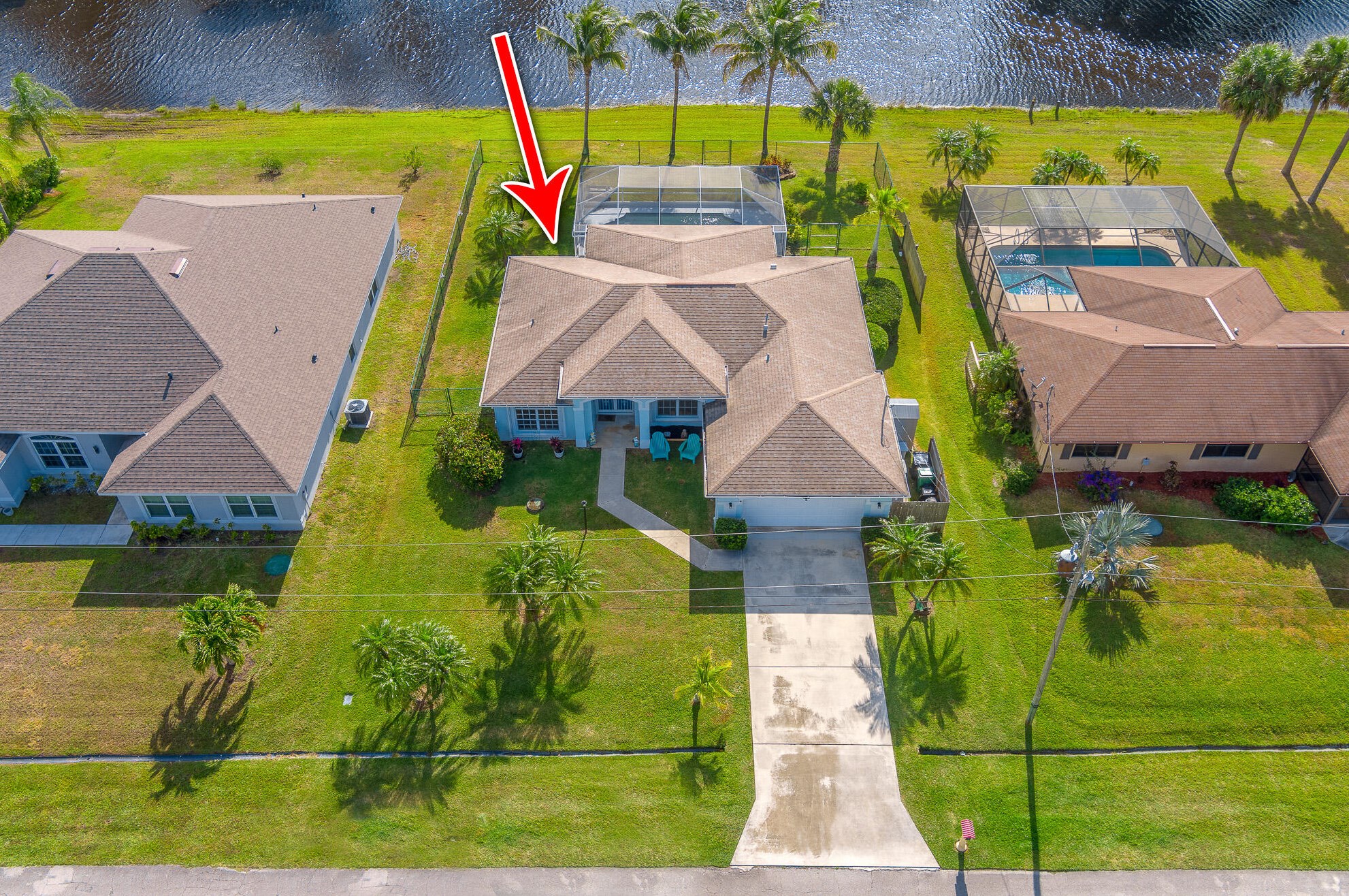 1937 Mantua St, Fort Pierce FL  34952-6736 exterior