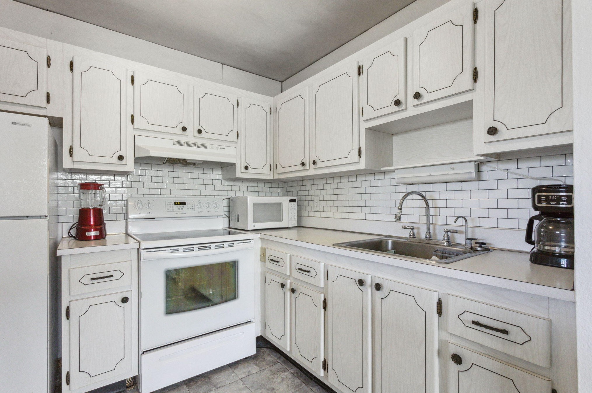 515 Monaco K, Delray Beach FL  33446-1445 exterior