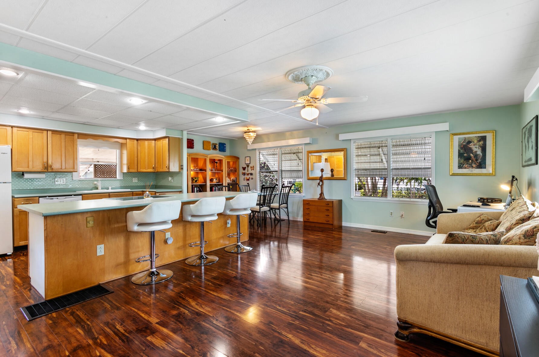 10024 Granada Bay, Boynton Beach FL 33436-2221 exterior