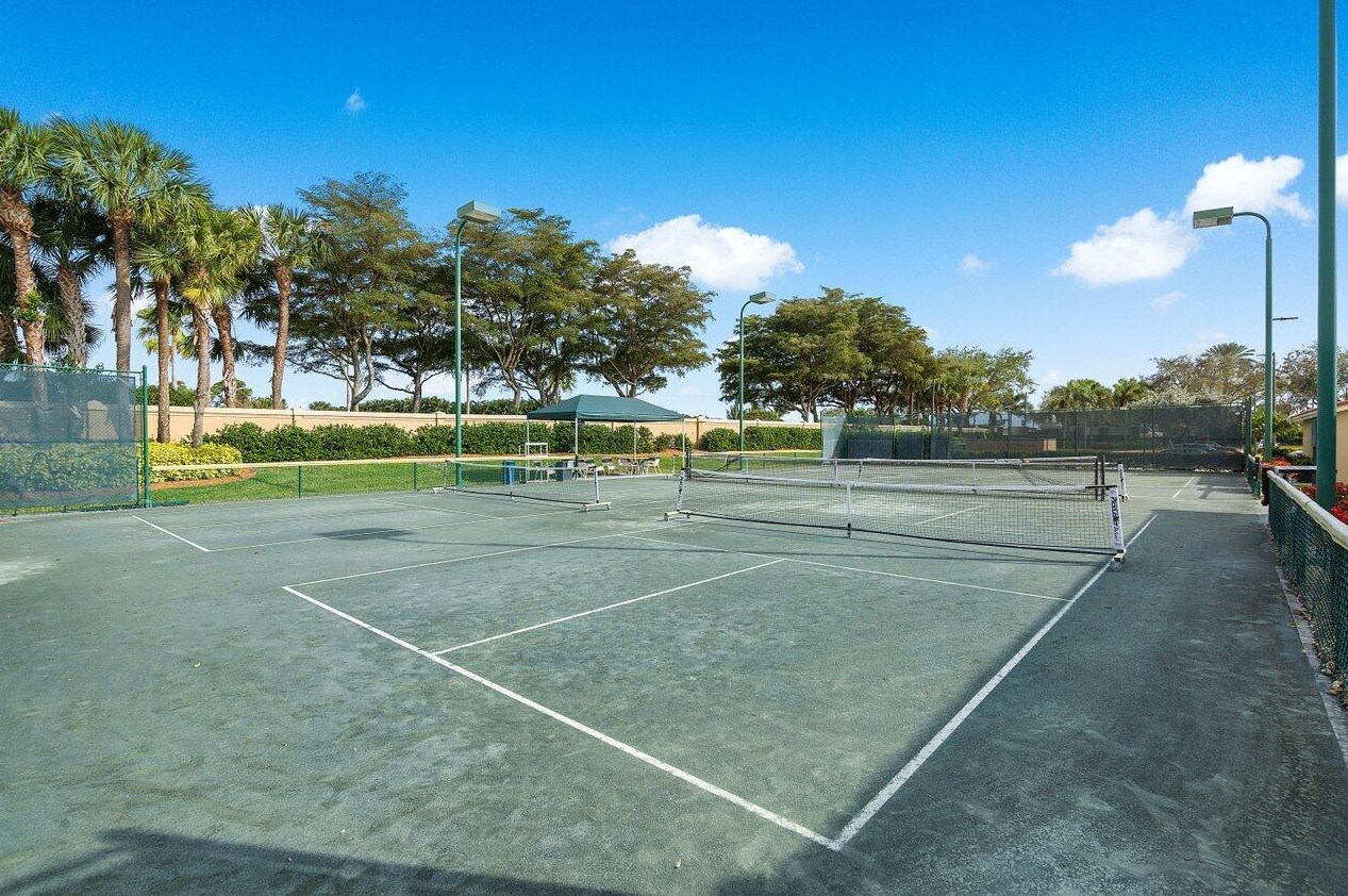 5109 Corbel Lk Way, Boynton Beach FL 33437-1696 exterior