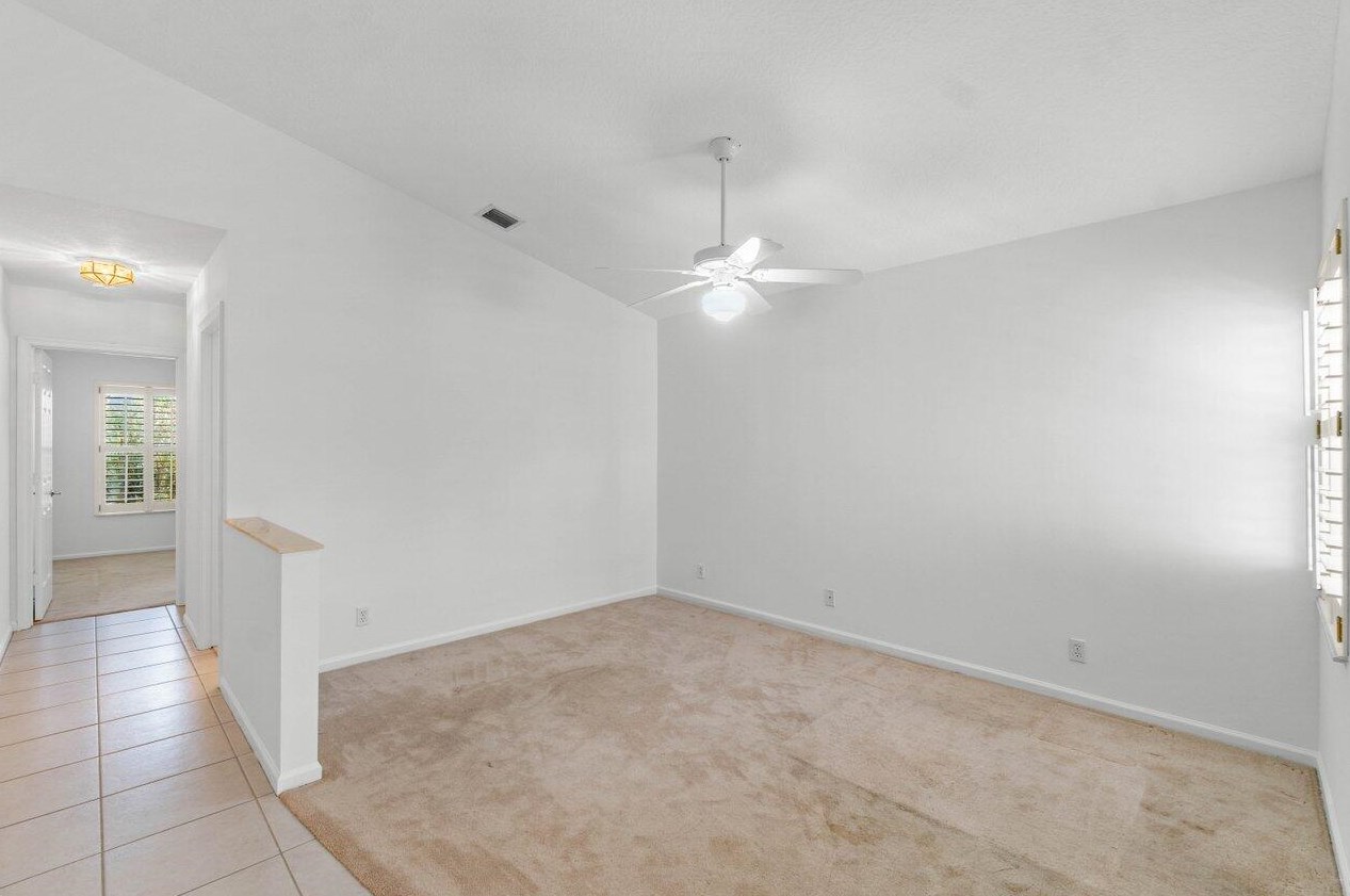 5109 Corbel Lk Way, Boynton Beach FL 33437-1696 exterior