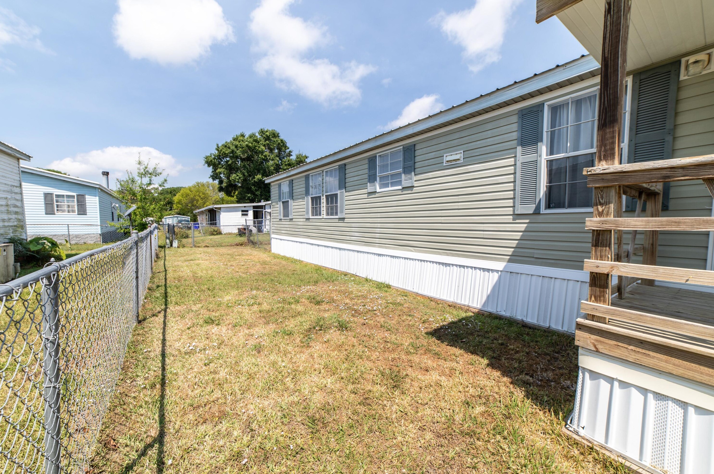 407 9 Ave, Okeechobee FL 34972-4511 exterior