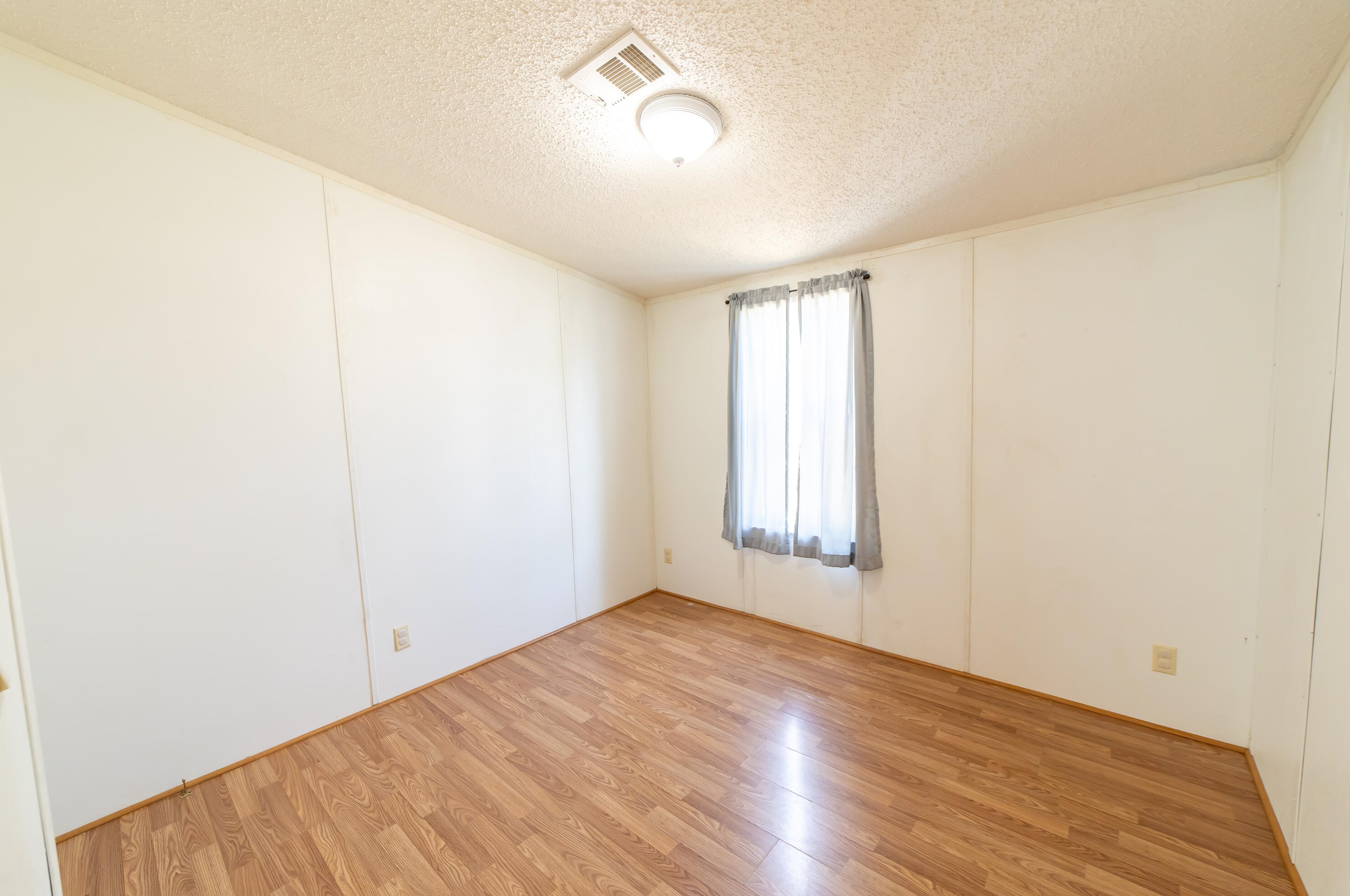 407 9 Ave, Okeechobee FL 34972-4511 exterior