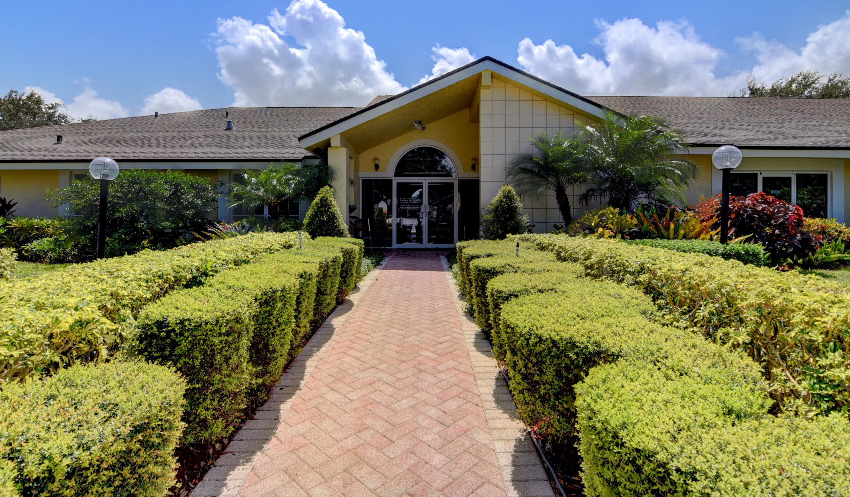 8685 Sunbird Pl, Boca Raton FL 33496-5086 exterior