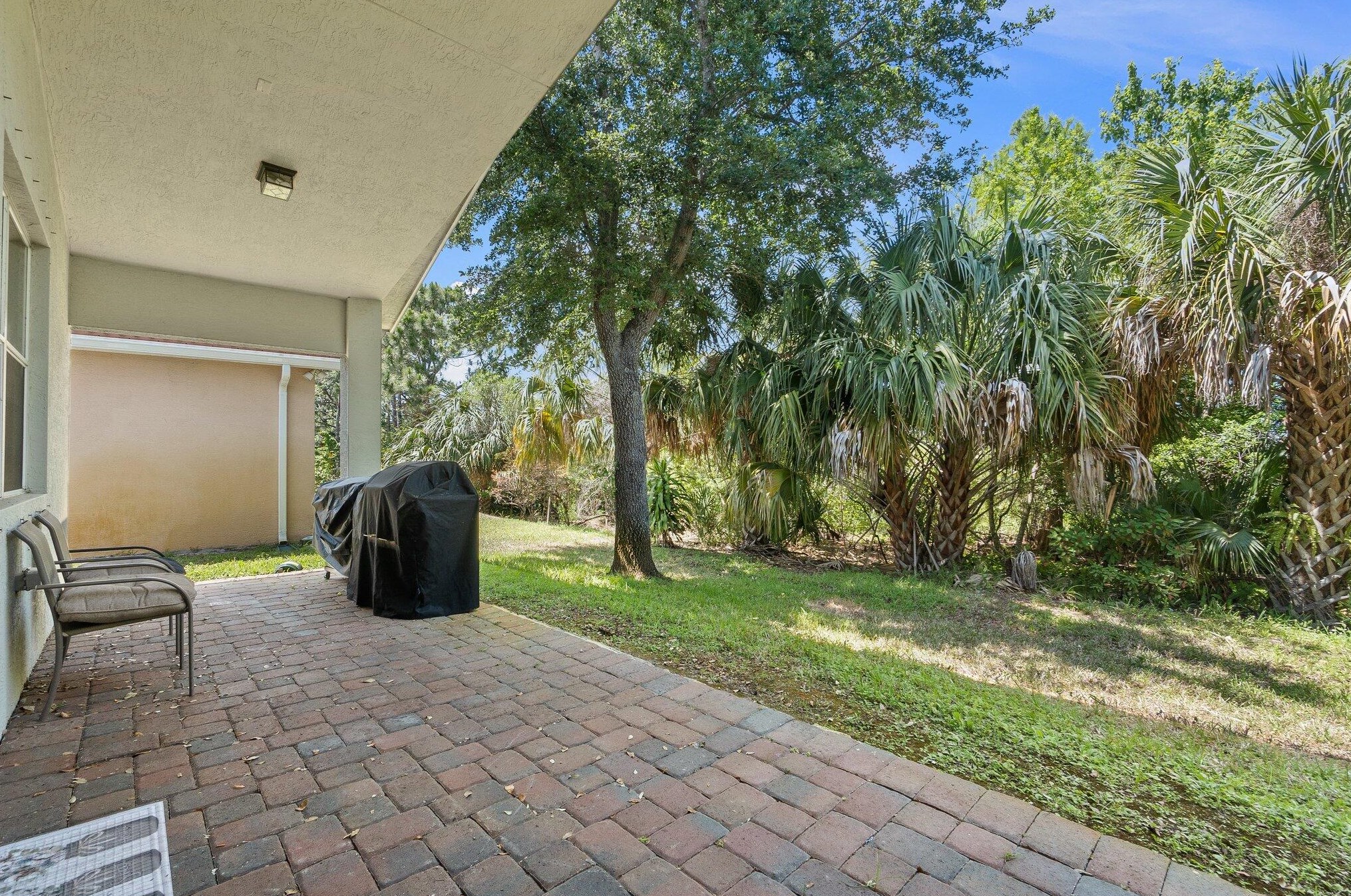 2238 Newport Isles Blvd, Fort Pierce FL  34953-4577 exterior