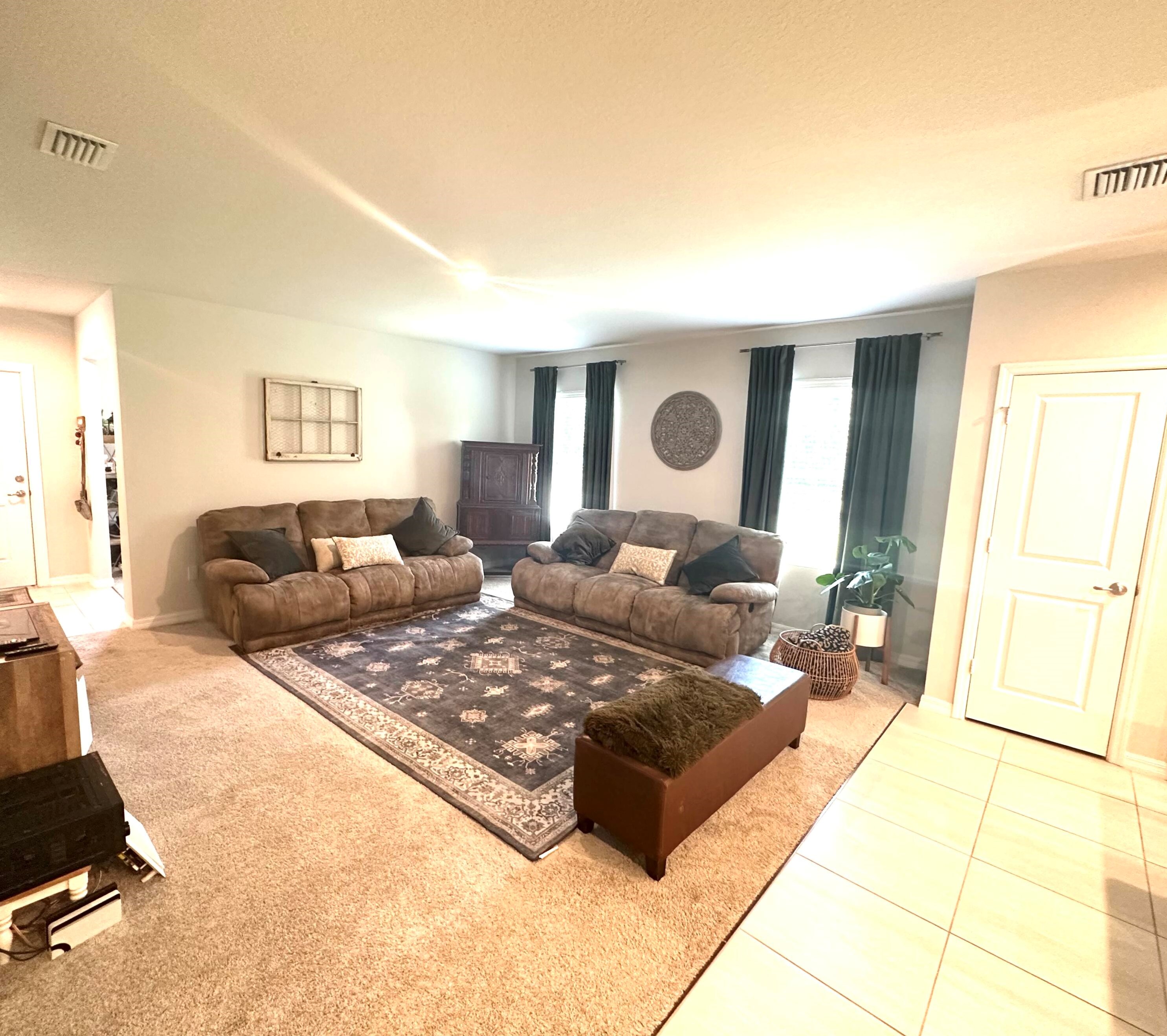 3717 Bennington Ln, Fort Pierce FL exterior